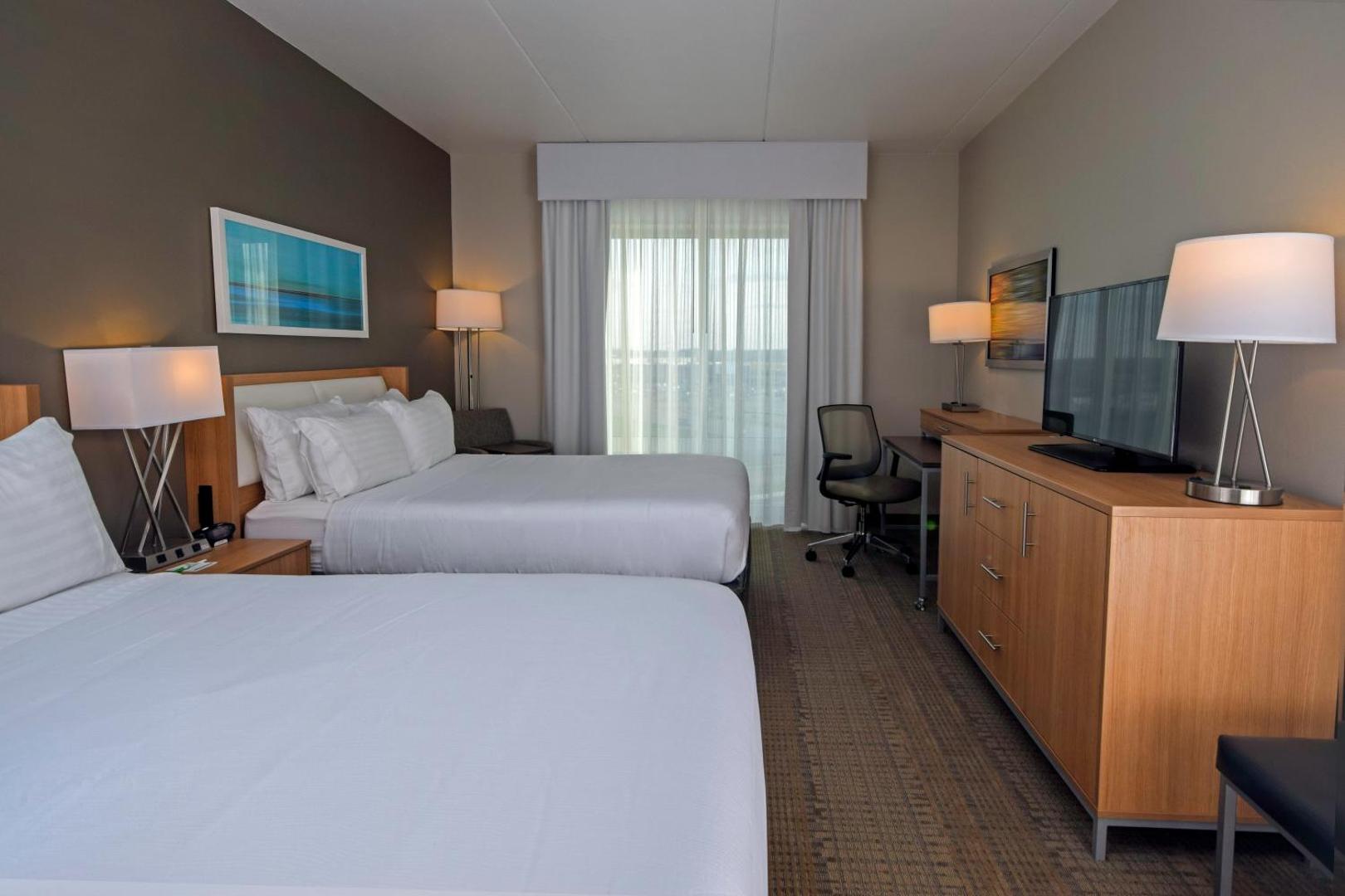 Holiday Inn Cincinnati N - West Chester Holiday Inn Cincinnati N - West Chester