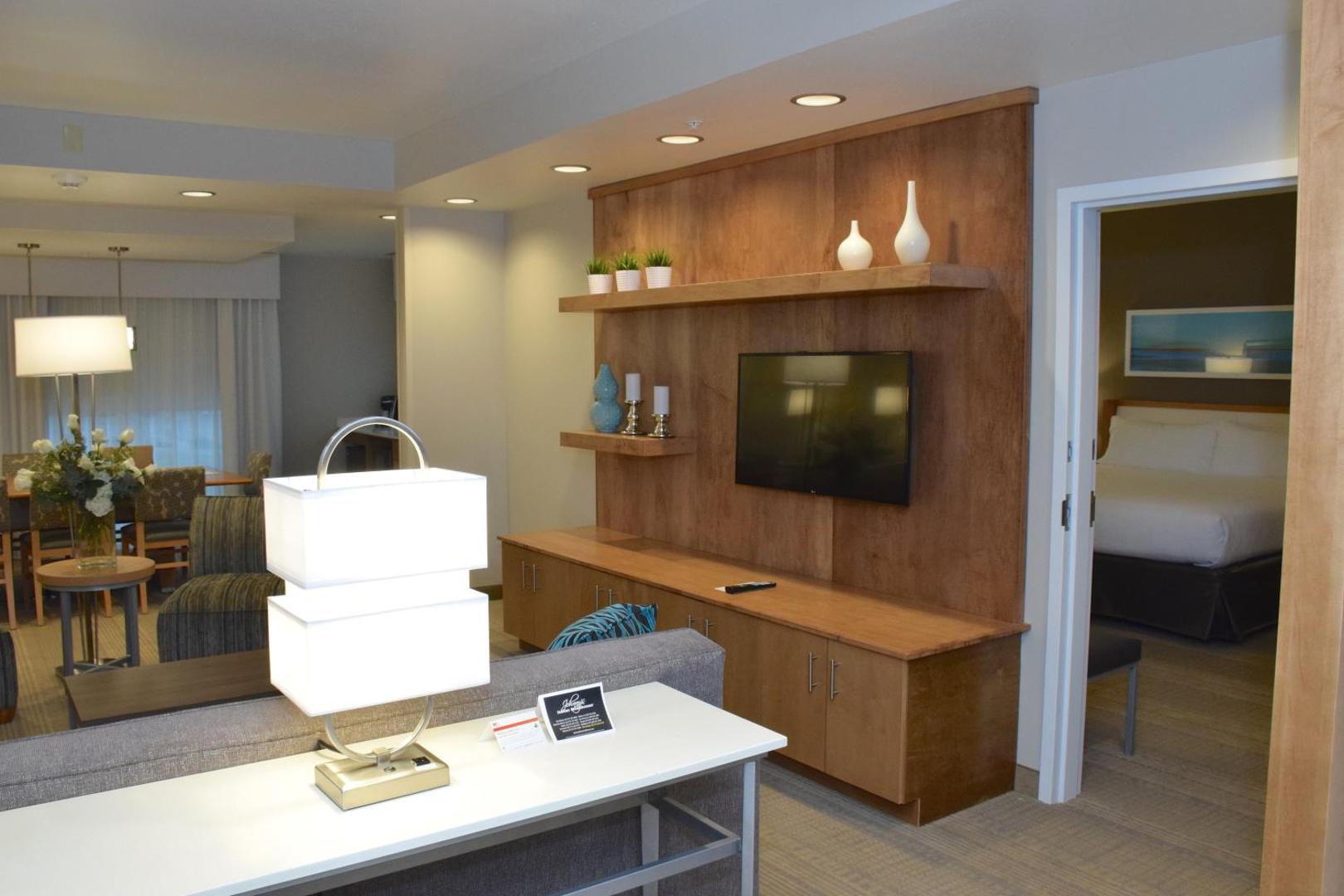 Holiday Inn Cincinnati N - West Chester Holiday Inn Cincinnati N - West Chester