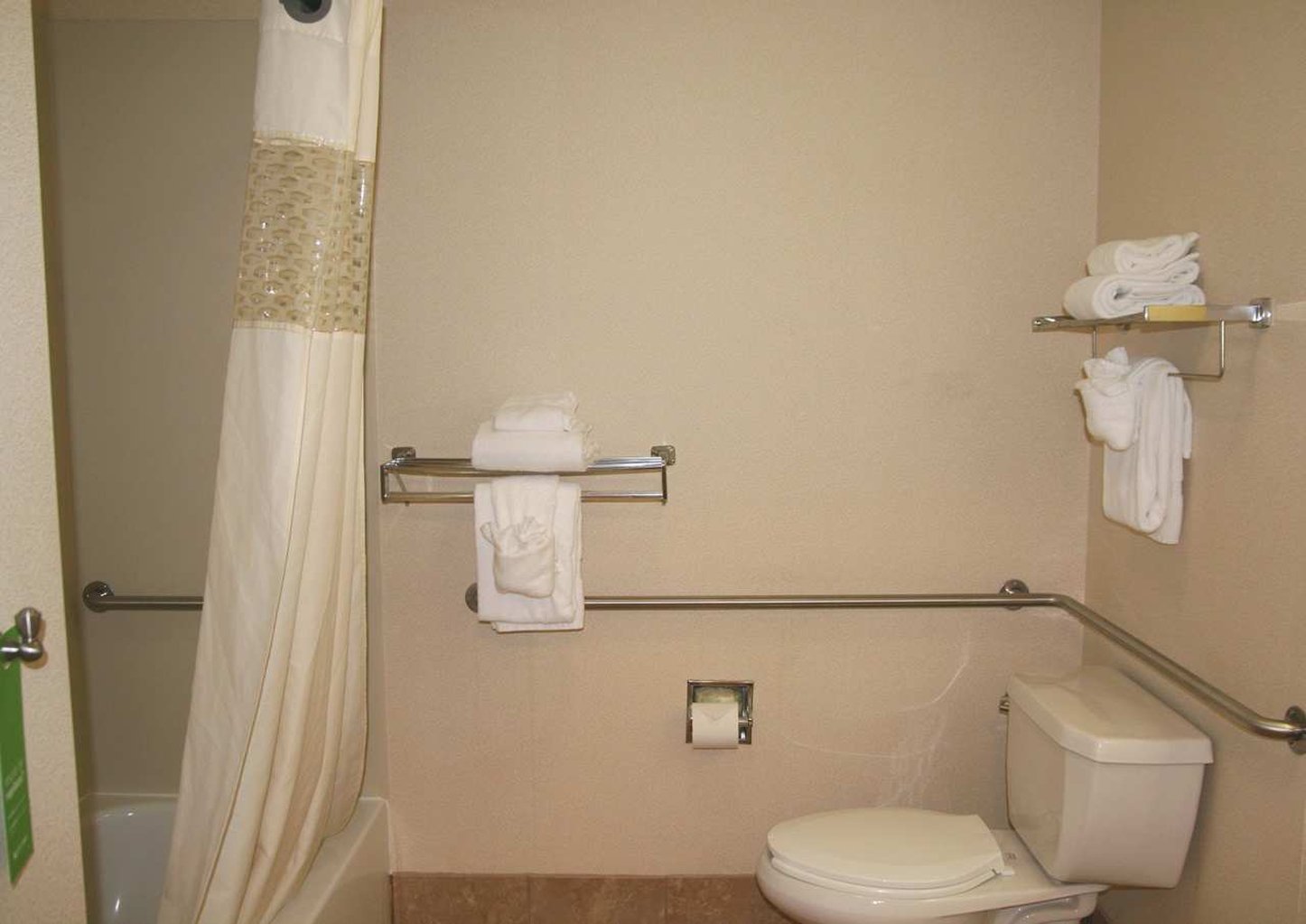Hampton Inn Youngstown-North Hampton Inn Youngstown-North