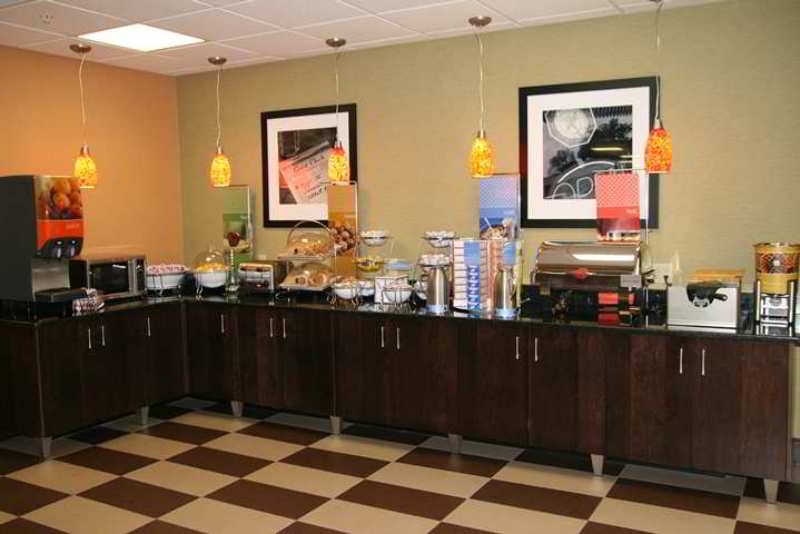 Hampton Inn Youngstown-North Hampton Inn Youngstown-North