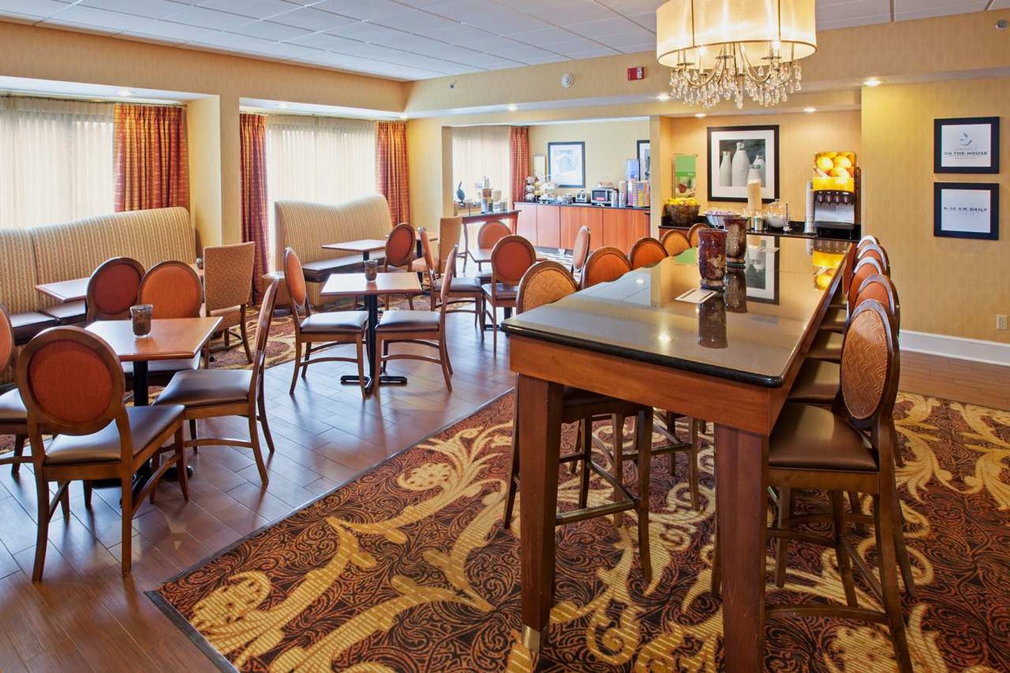 Hampton Inn Youngstown-West I-80 Hampton Inn Youngstown-West I-80