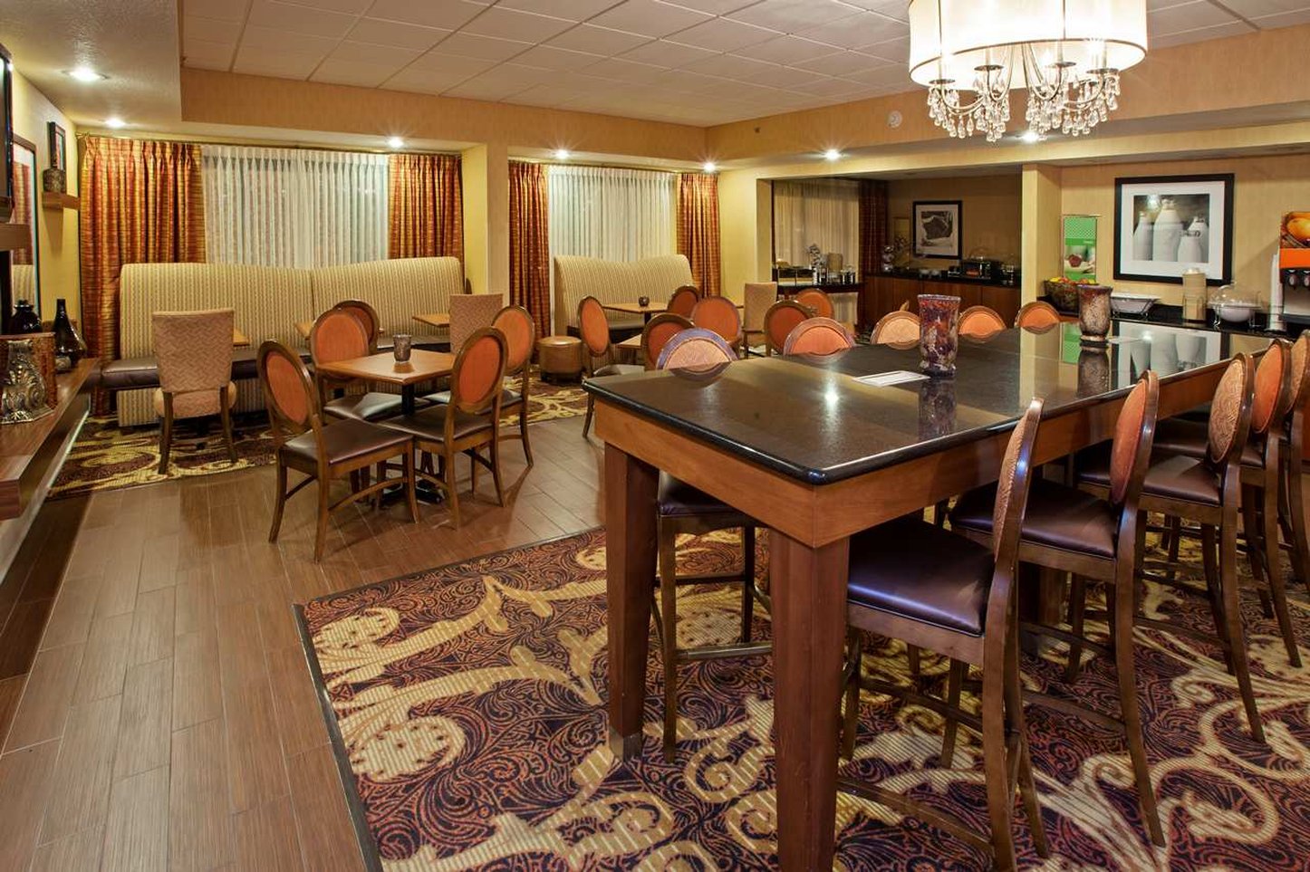 Hampton Inn Youngstown-West I-80 Hampton Inn Youngstown-West I-80