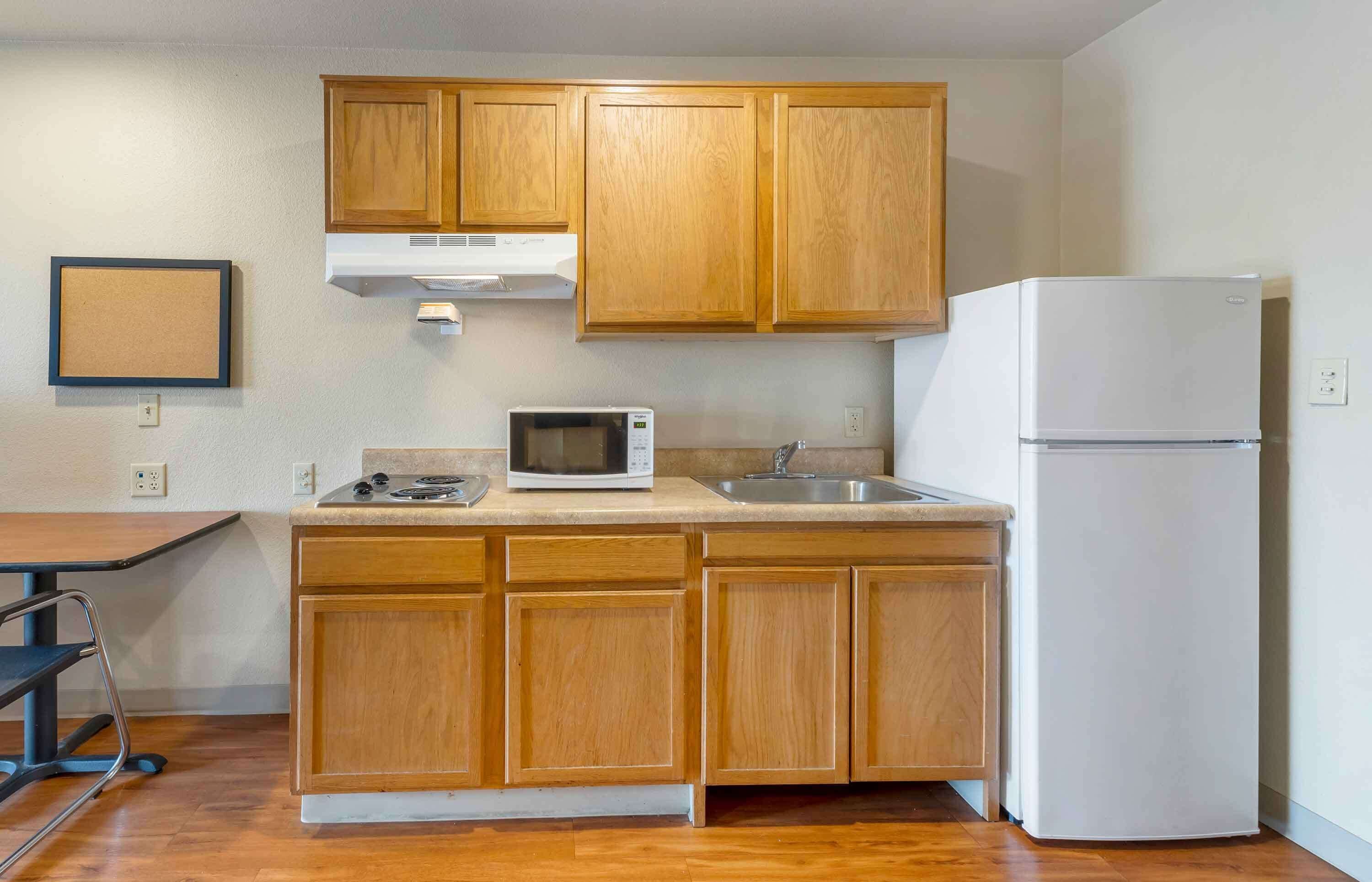 Extended Stay America Select Suites Oklahoma City Norman Extended Stay America Select Suites Oklahoma City Norman
