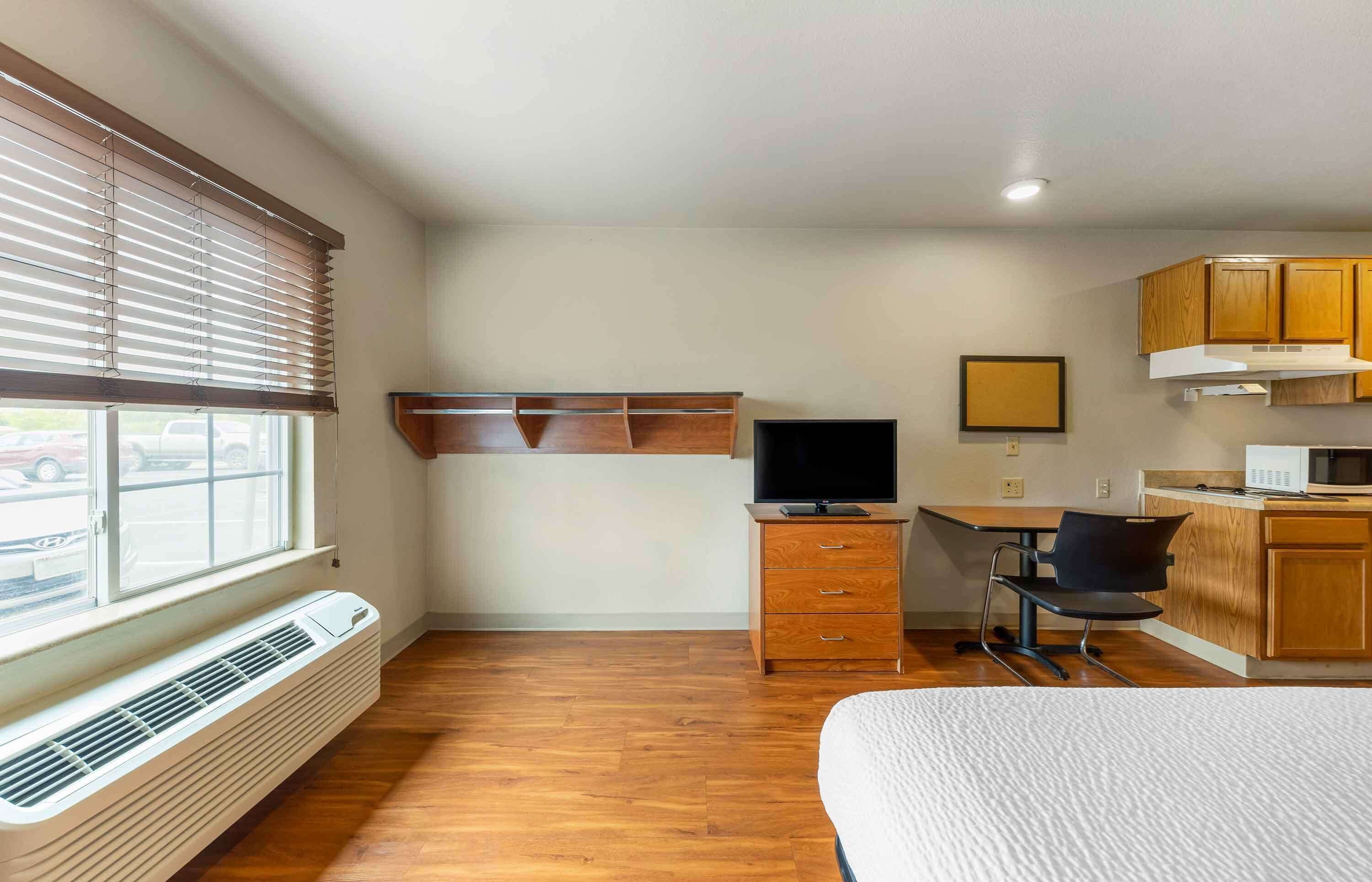 Extended Stay America Select Suites Oklahoma City Norman Extended Stay America Select Suites Oklahoma City Norman