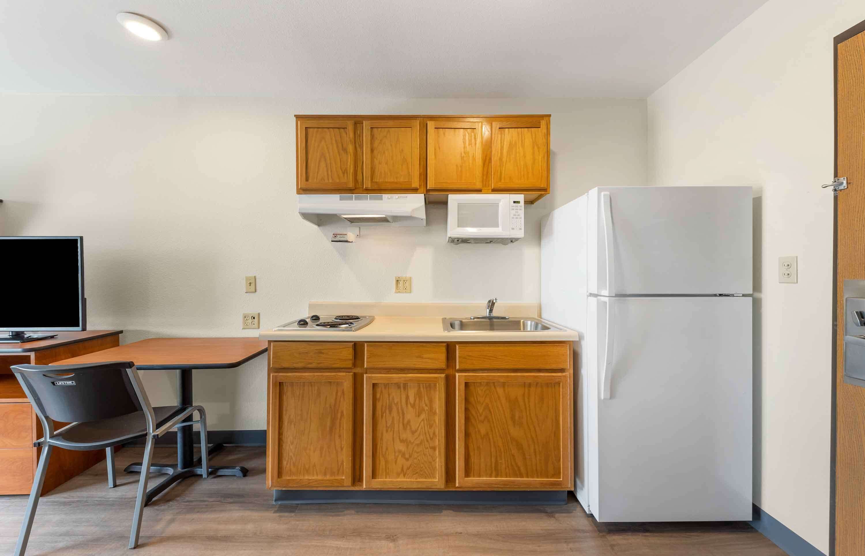 Extended Stay America Select Suites Oklahoma City Norman Extended Stay America Select Suites Oklahoma City Norman