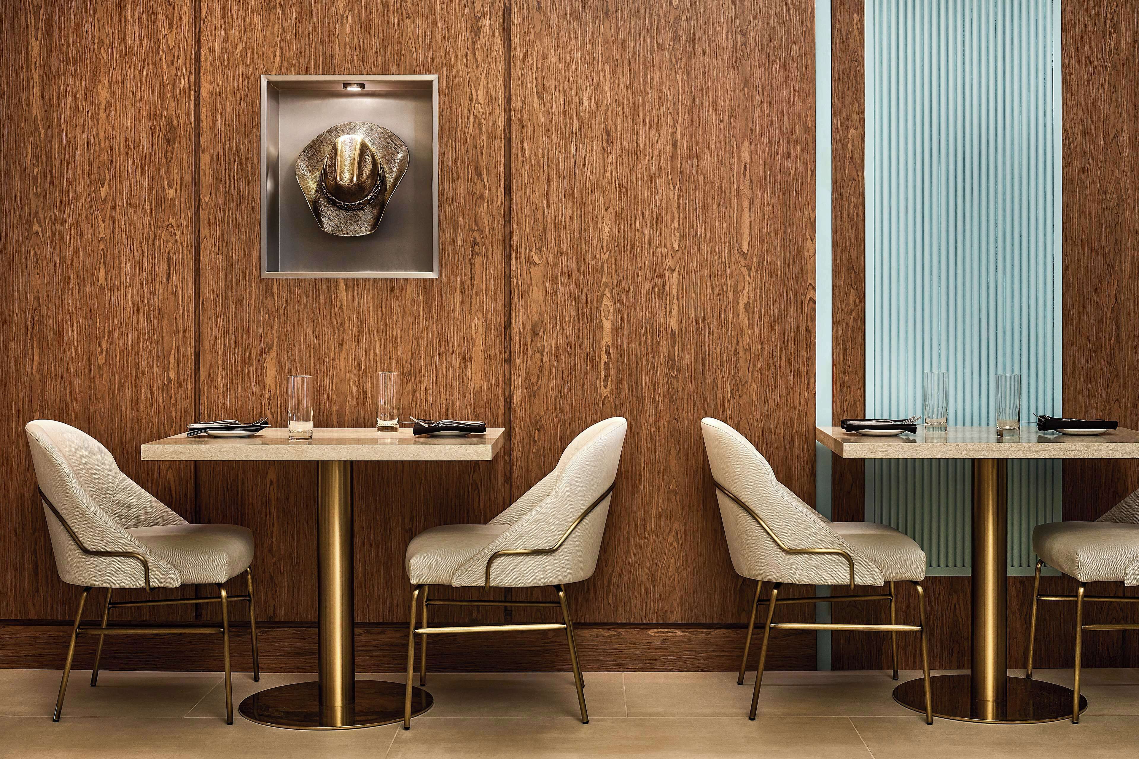 Lively Hotel on OAK Oklahoma City Tapestry by Hilton