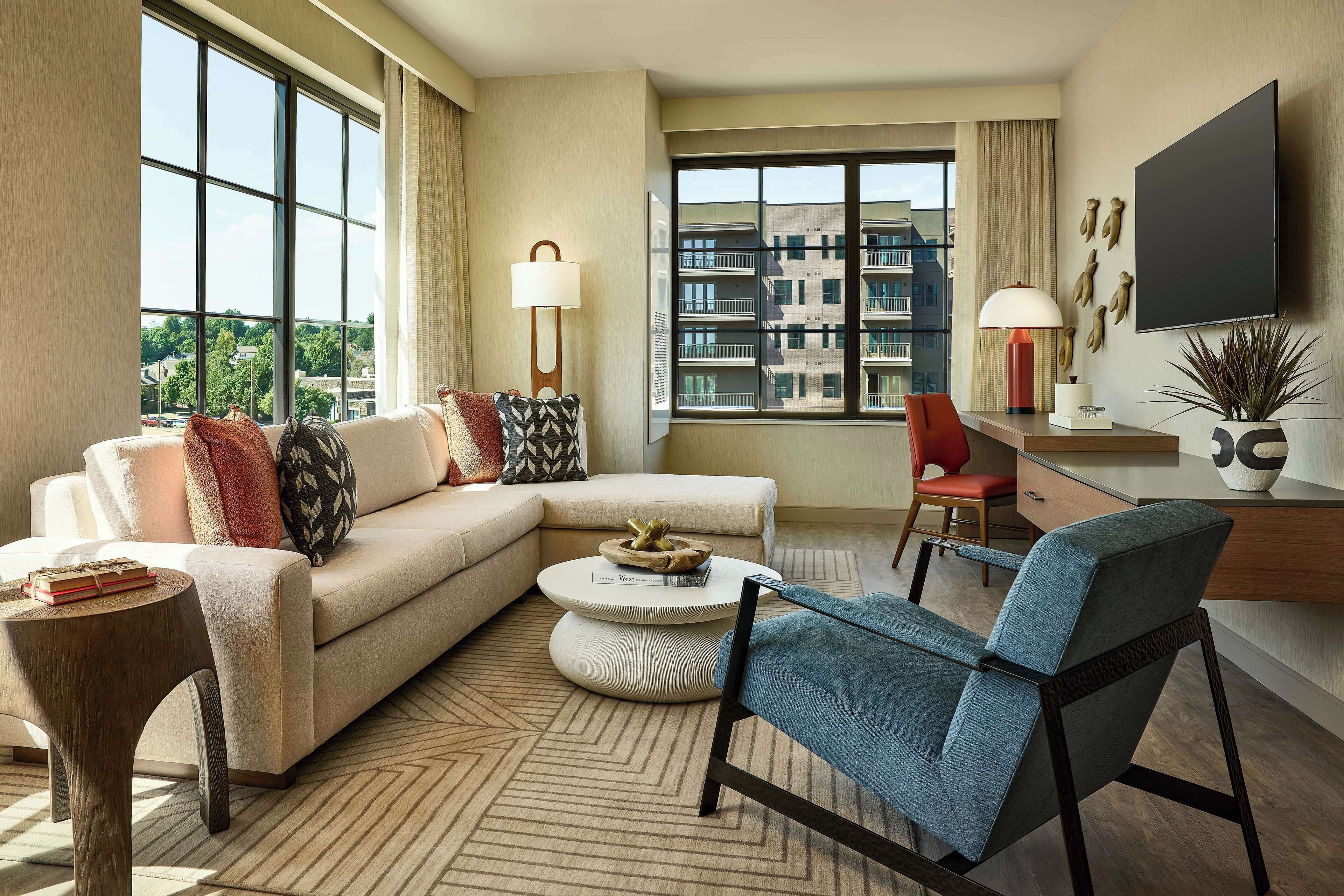 Lively Hotel on OAK Oklahoma City Tapestry by Hilton