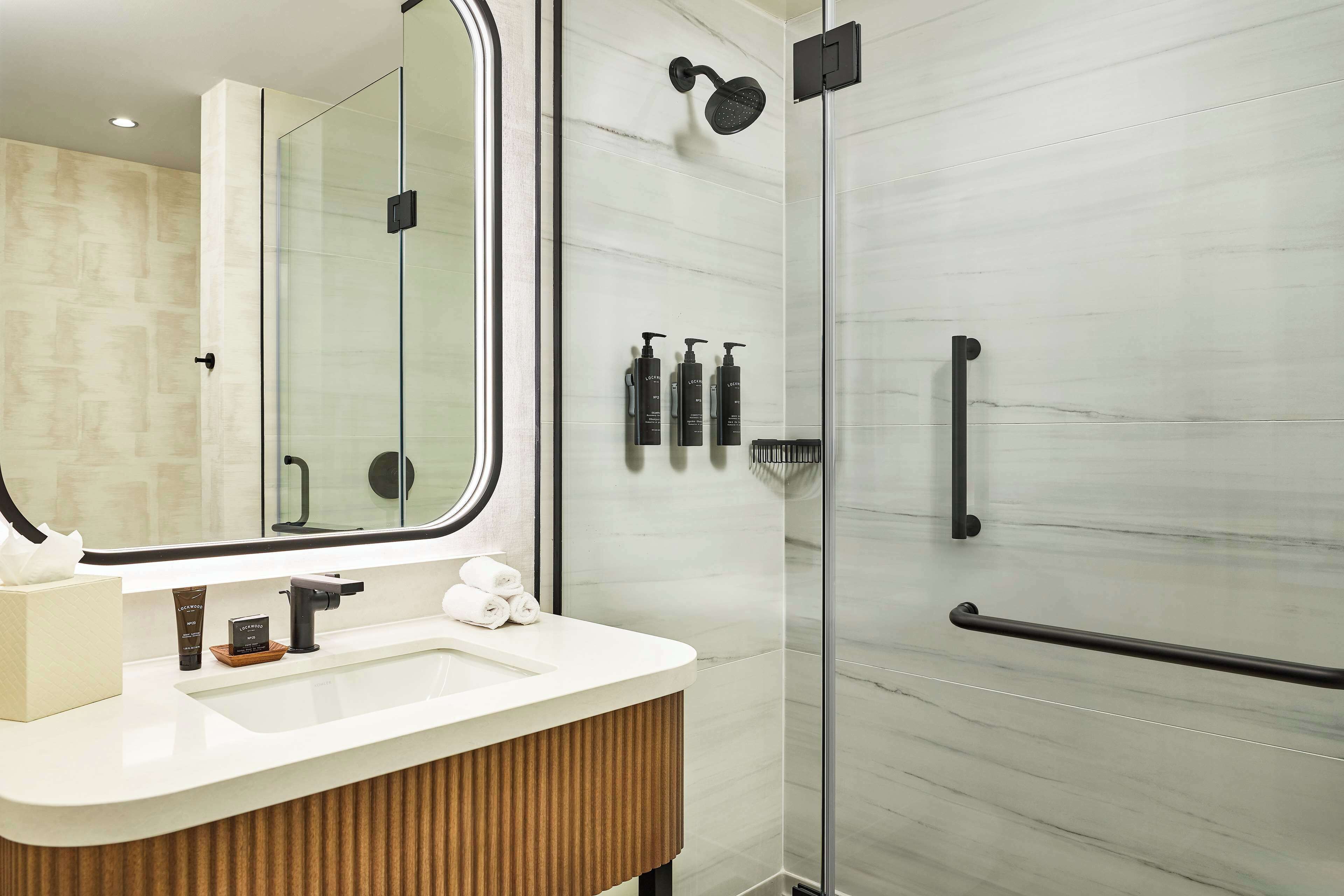 Lively Hotel on OAK Oklahoma City Tapestry by Hilton