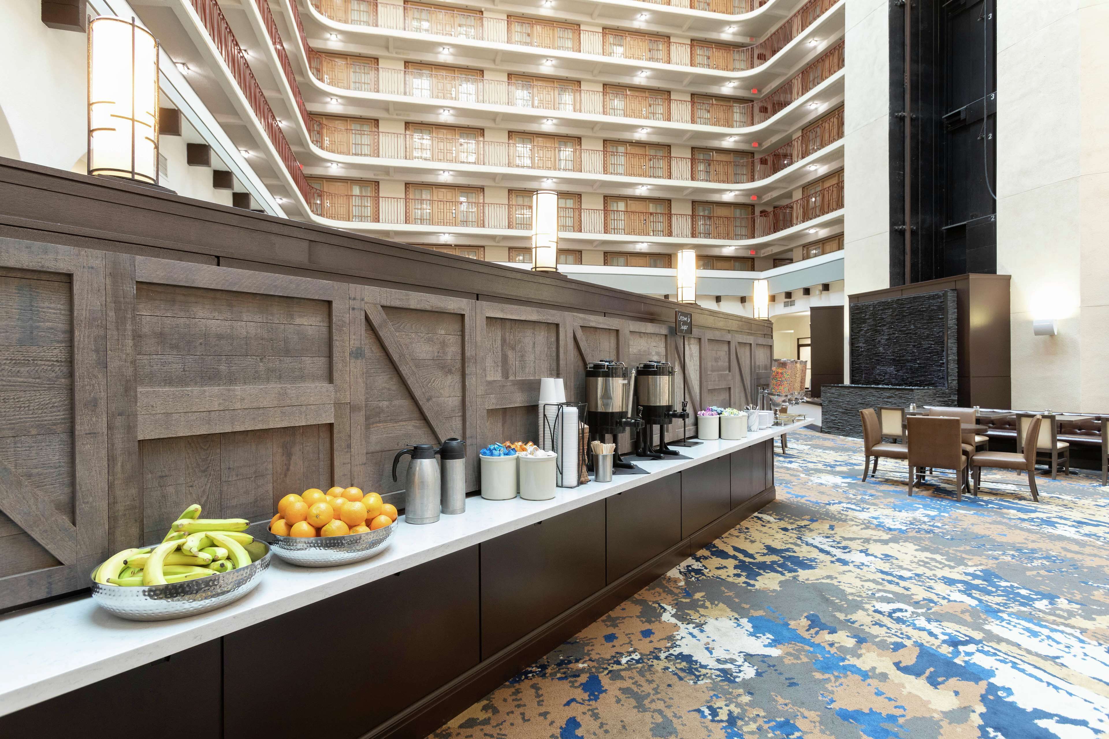 Embassy Suites Tulsa I-44 Embassy Suites Tulsa I-44