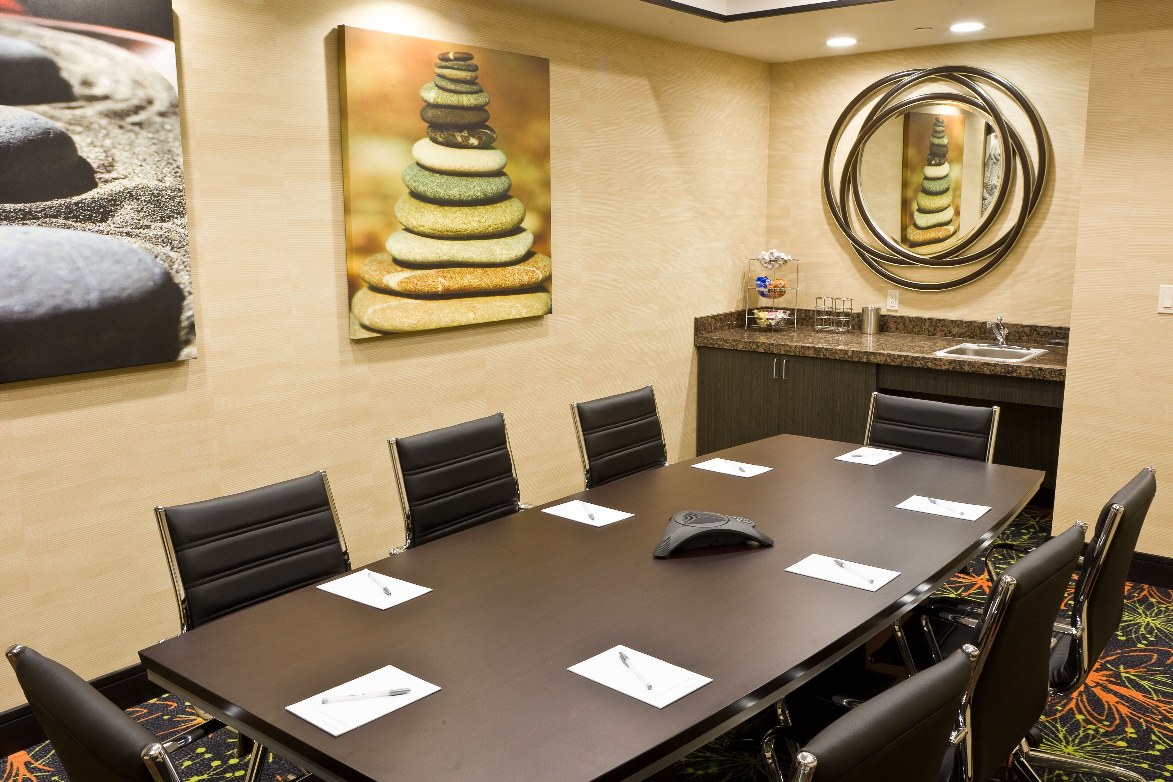 Hampton Inn & Suites Tulsa/Central Hampton Inn & Suites Tulsa/Central