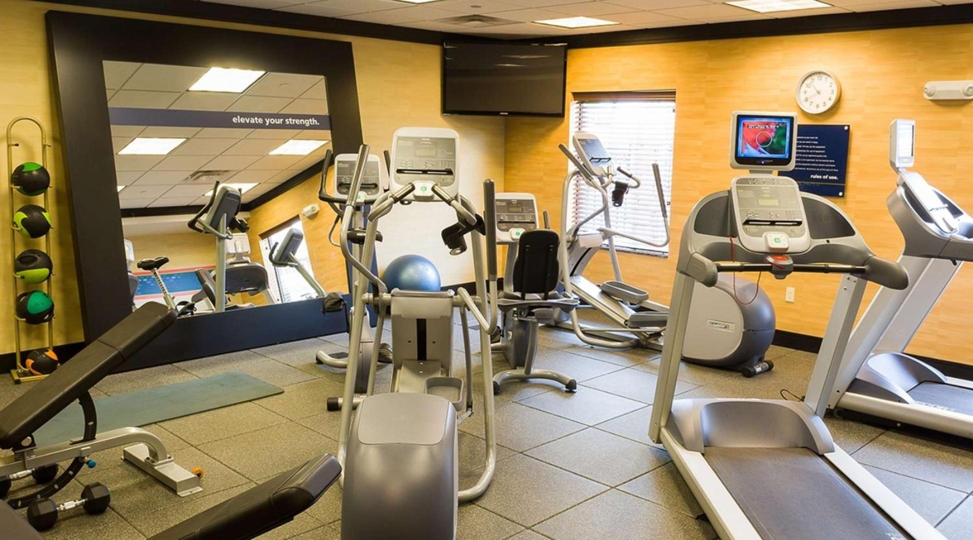 Hampton Inn & Suites Tulsa/Central Hampton Inn & Suites Tulsa/Central