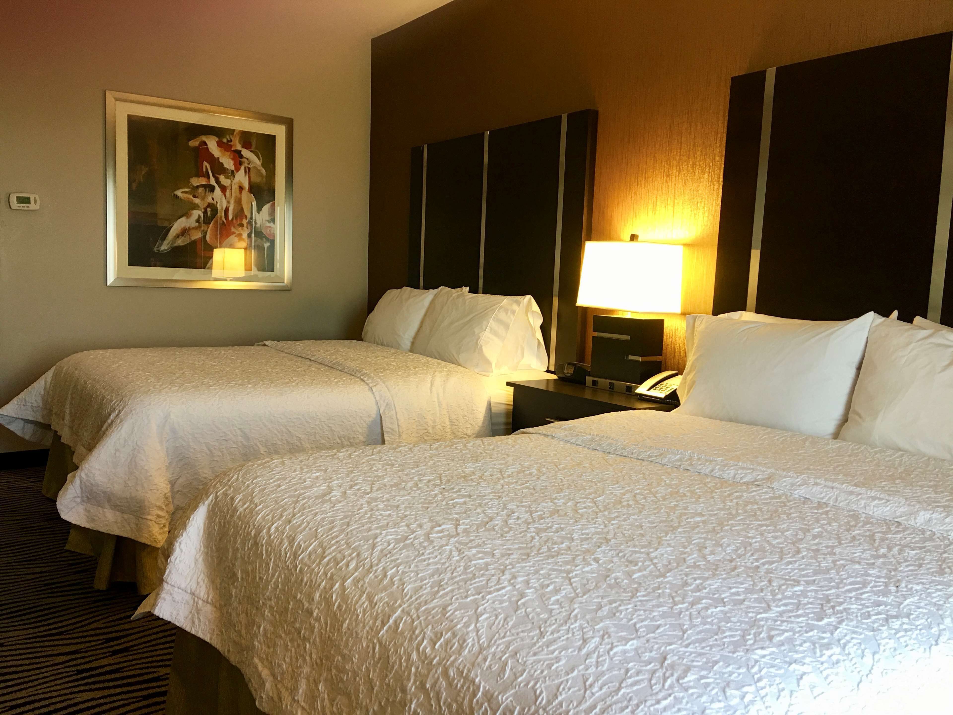 Hampton Inn & Suites Tulsa/Central Hampton Inn & Suites Tulsa/Central