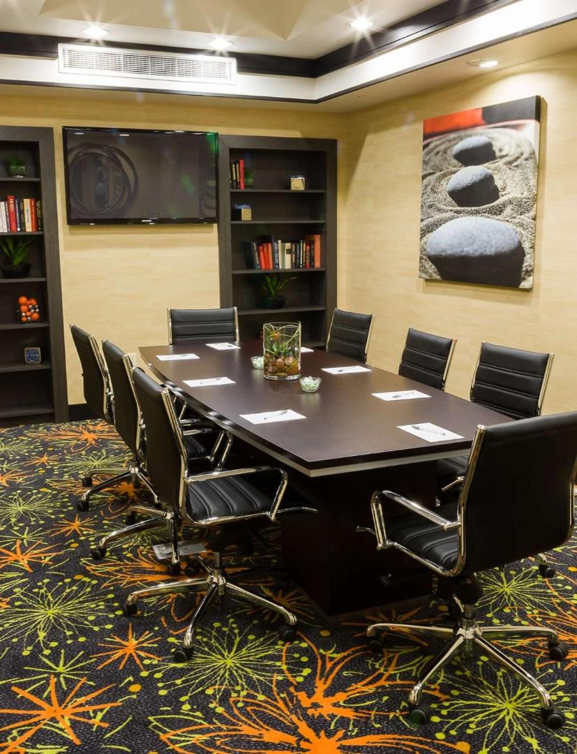 Hampton Inn & Suites Tulsa/Central Hampton Inn & Suites Tulsa/Central