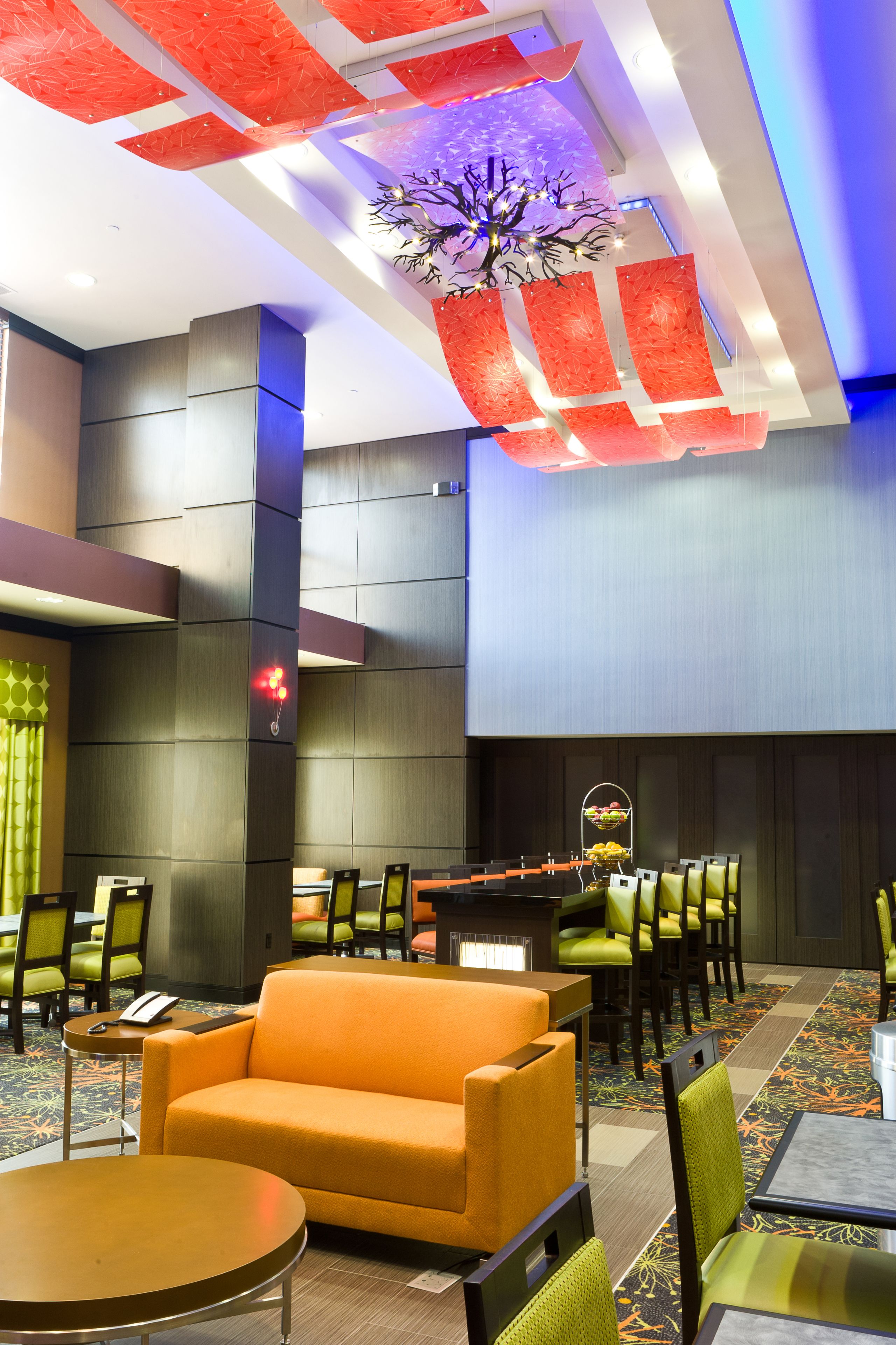 Hampton Inn & Suites Tulsa/Central Hampton Inn & Suites Tulsa/Central
