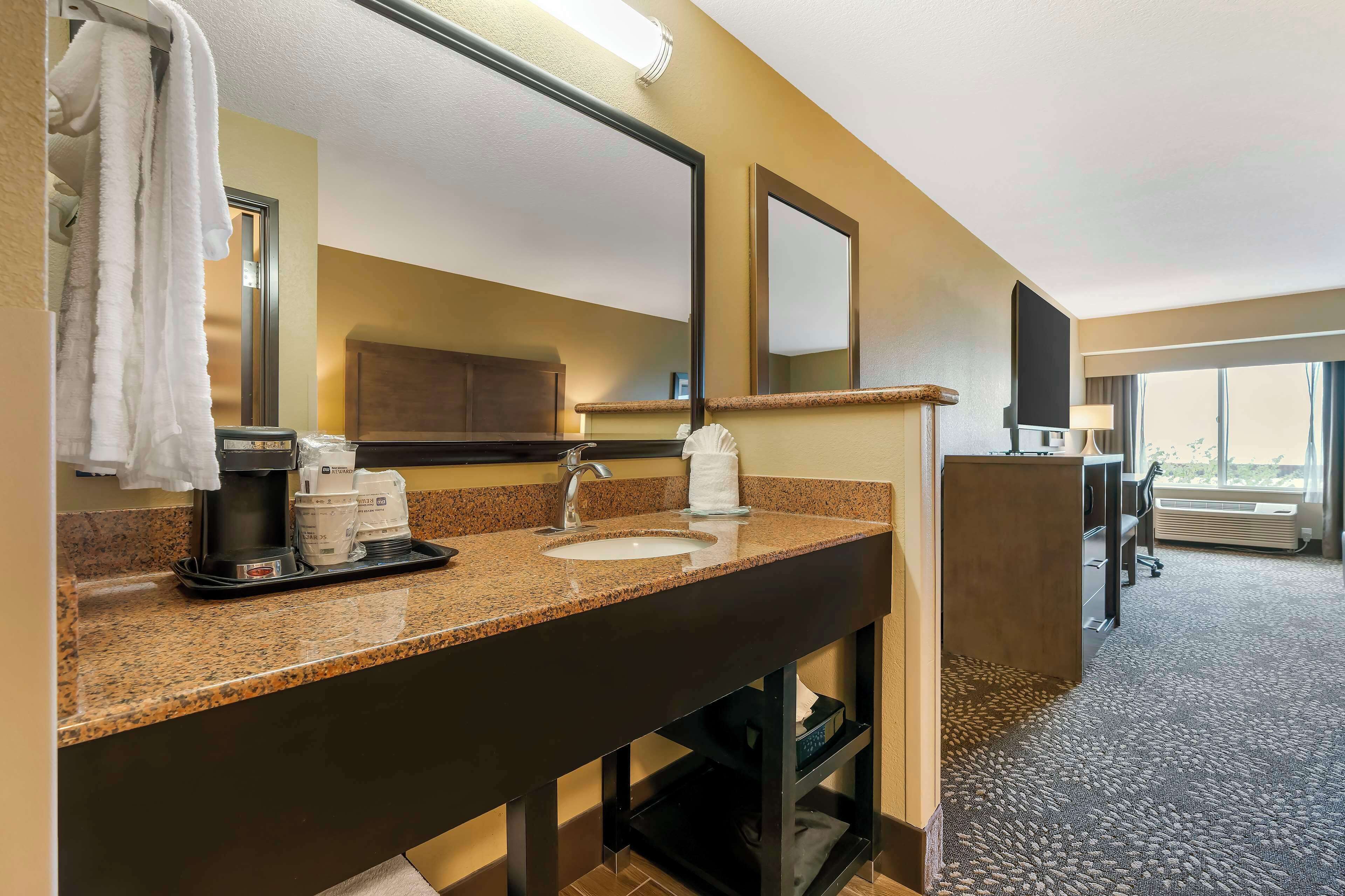 Best Western Columbia River Waterfront Hotel Astoria