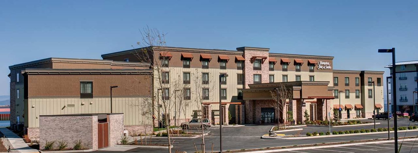 Hampton Inn & Suites Astoria Hampton Inn & Suites Astoria