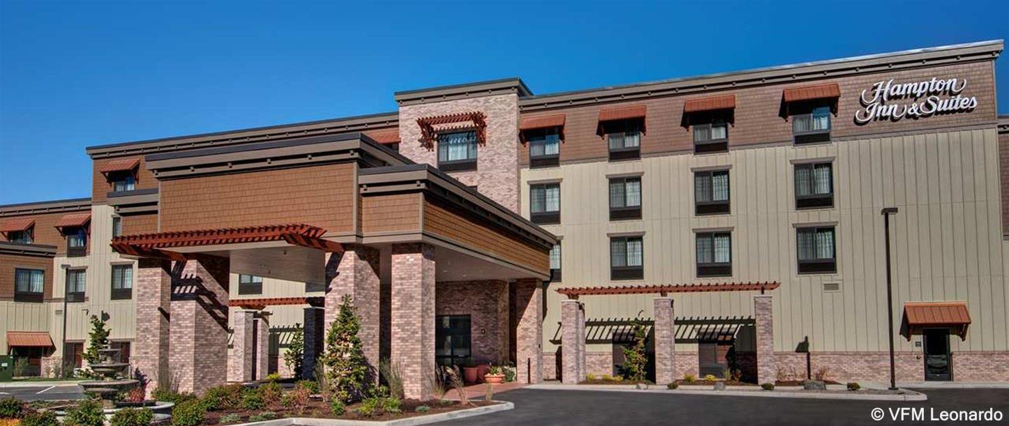 Hampton Inn & Suites Astoria Hampton Inn & Suites Astoria