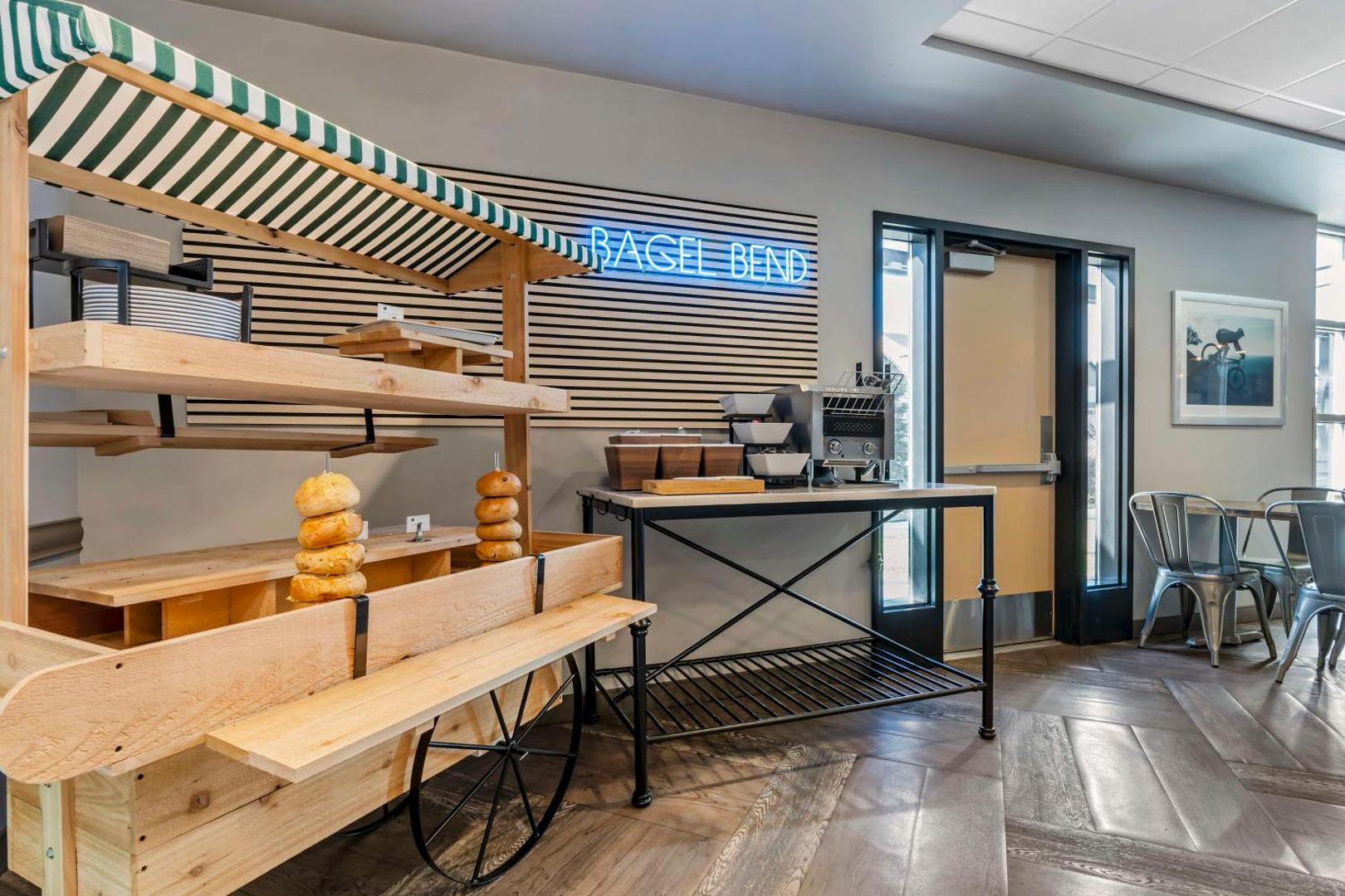 Hotel Peppertree Bend BW Premier Collection