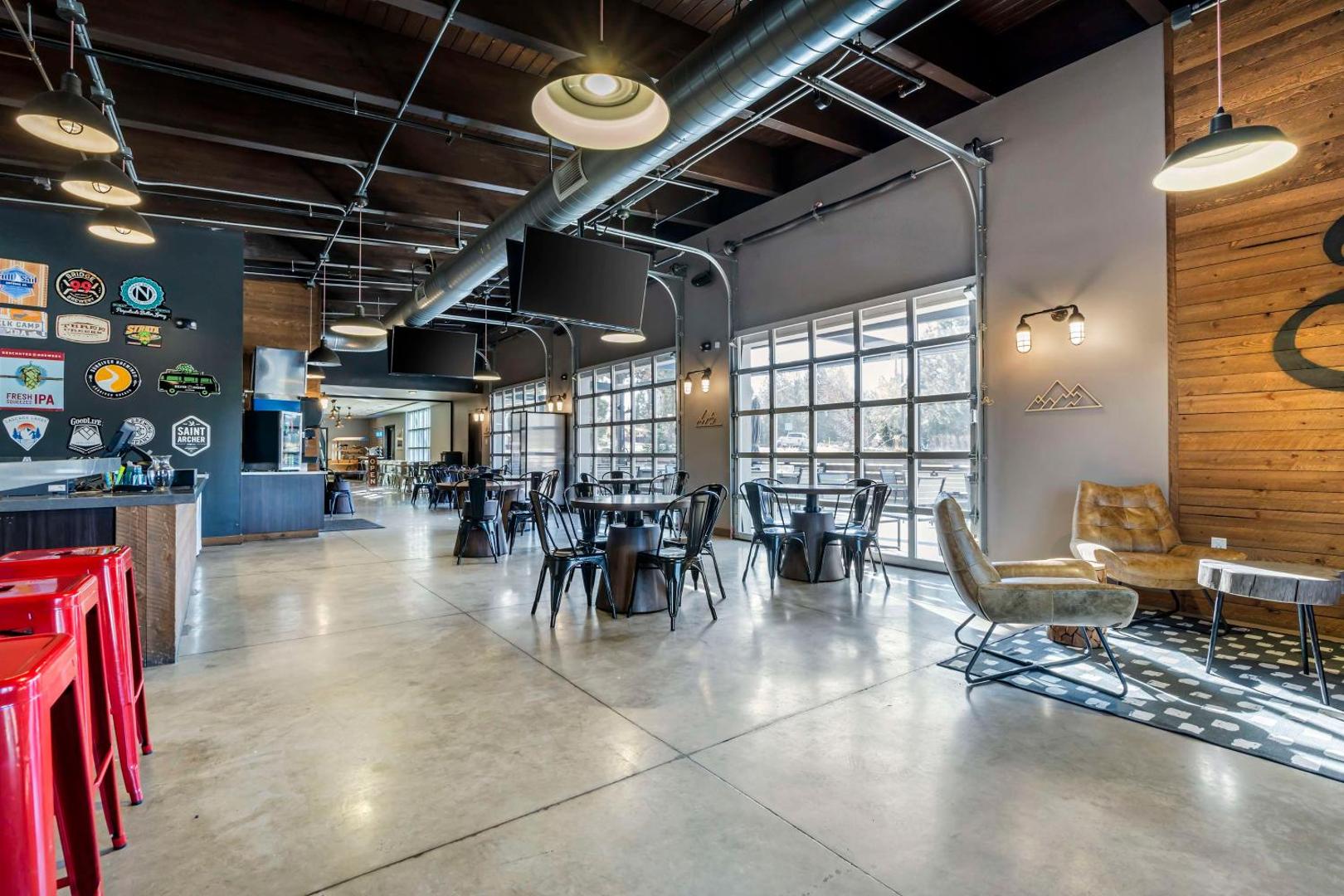 Hotel Peppertree Bend BW Premier Collection