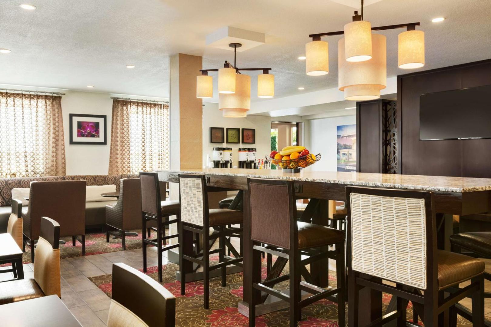 Hampton Inn Portland/Clackamas Hampton Inn Portland/Clackamas