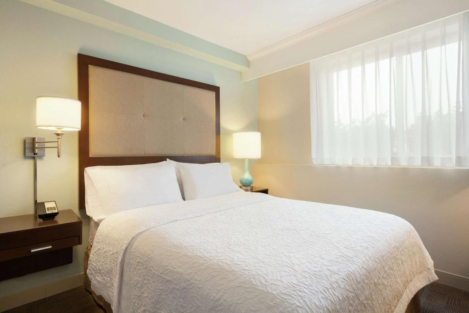 Hampton Inn Portland/Clackamas Hampton Inn Portland/Clackamas