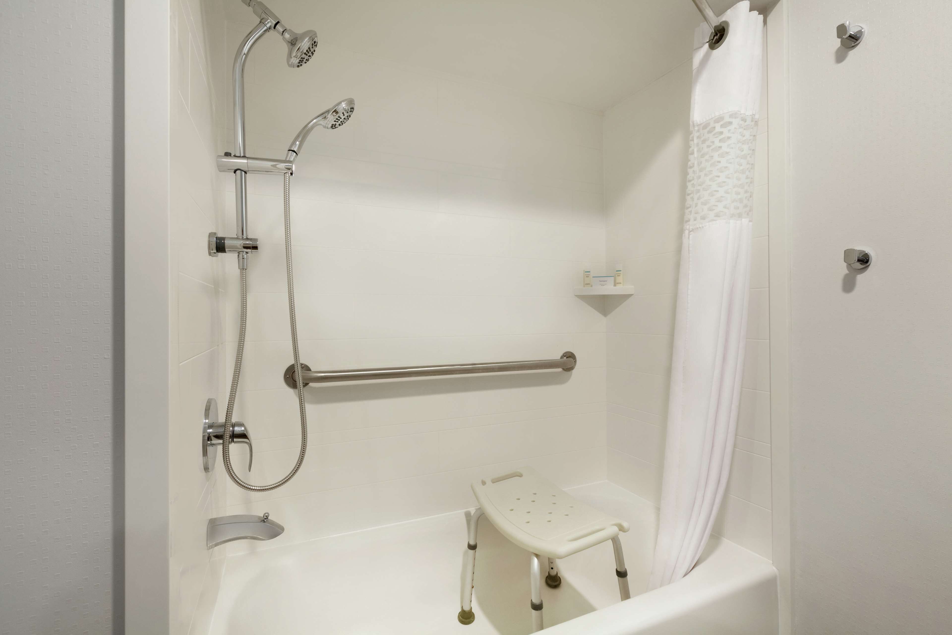 Hampton Inn Portland/Clackamas Hampton Inn Portland/Clackamas