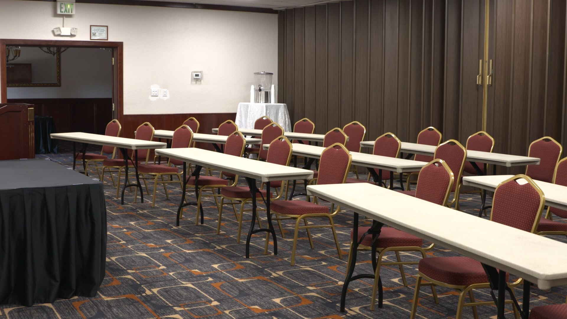Ramada by Wyndham Medford Hotel & Conference Center Ramada by Wyndham Medford Hotel & Conference Center