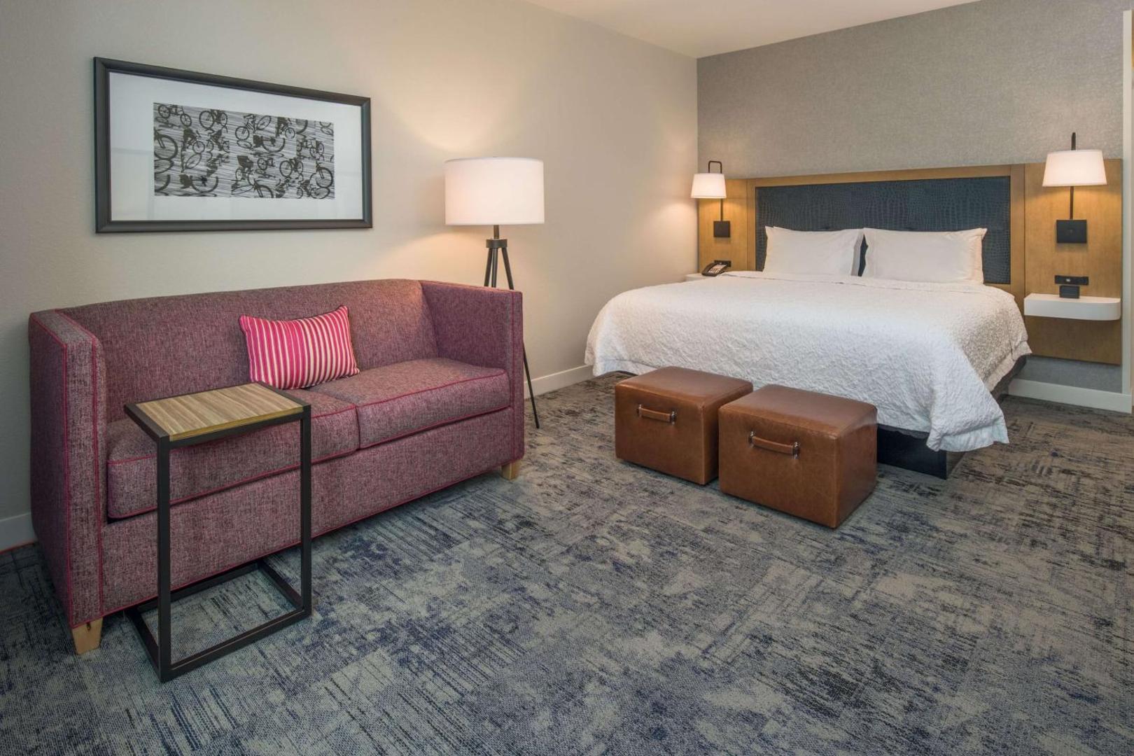 Hampton Inn & Suites by Hilton Portland-Pearl District Hampton Inn & Suites by Hilton Portland-Pearl District