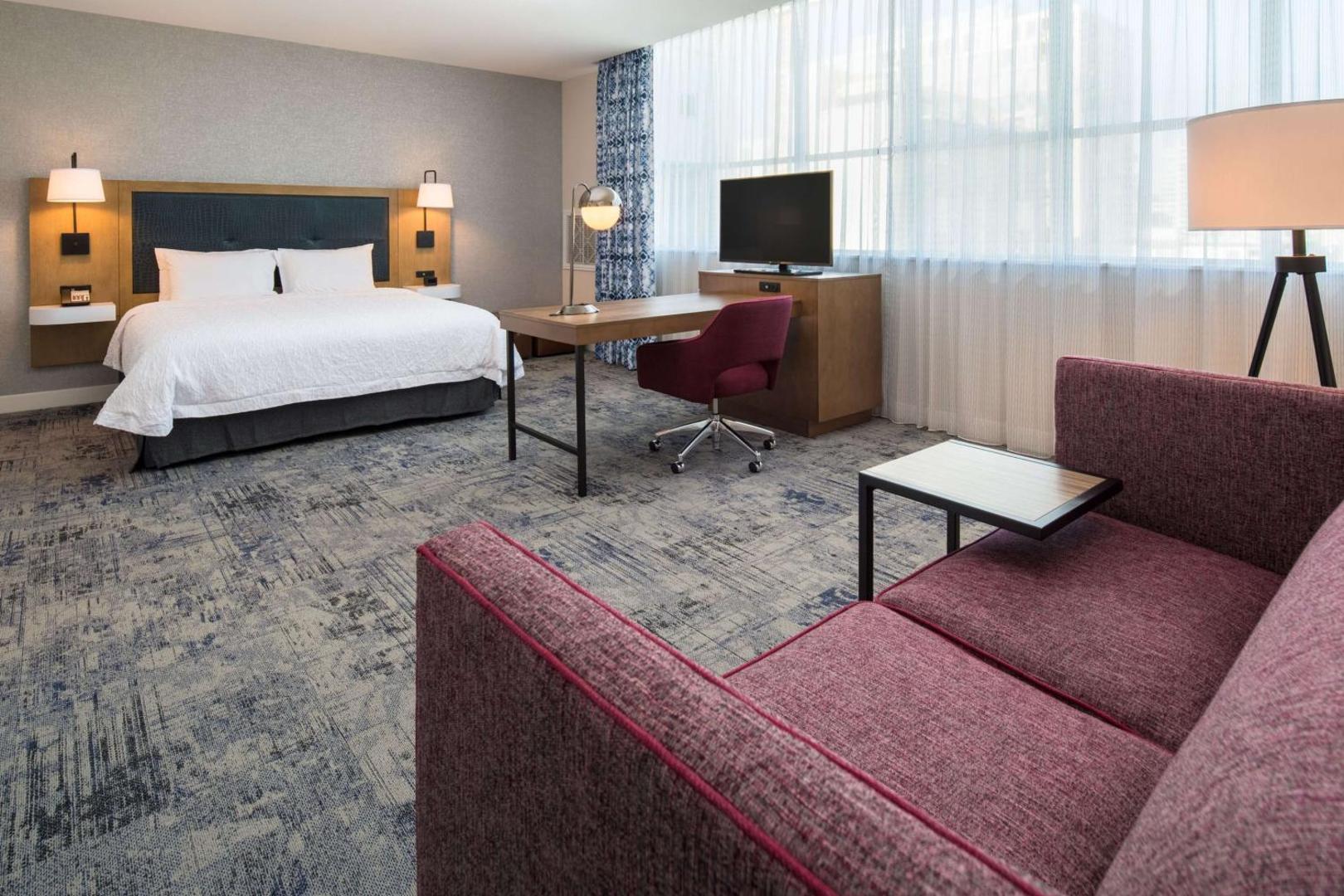 Hampton Inn & Suites by Hilton Portland-Pearl District Hampton Inn & Suites by Hilton Portland-Pearl District