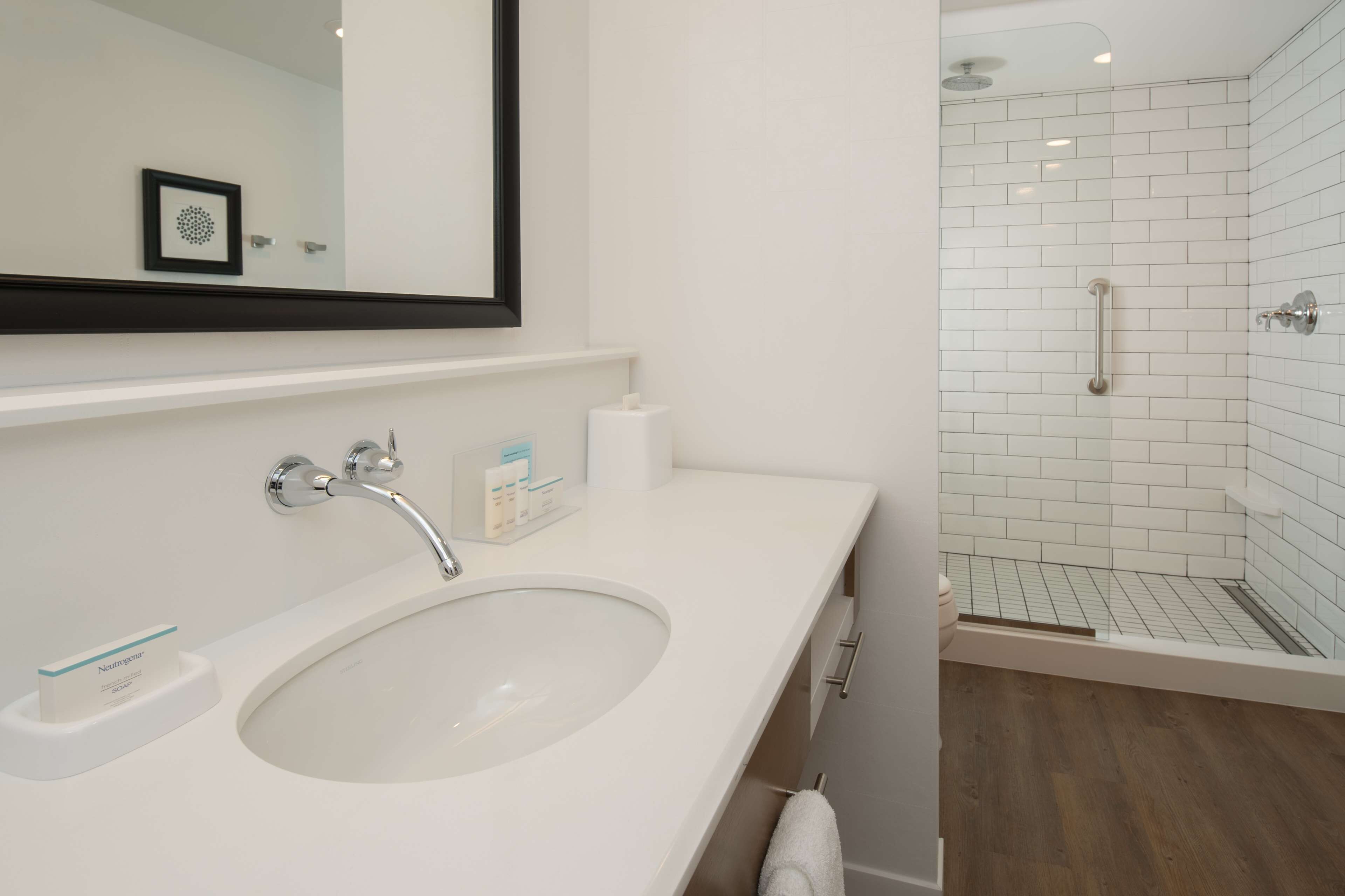 Hampton Inn & Suites by Hilton Portland-Pearl District Hampton Inn & Suites by Hilton Portland-Pearl District