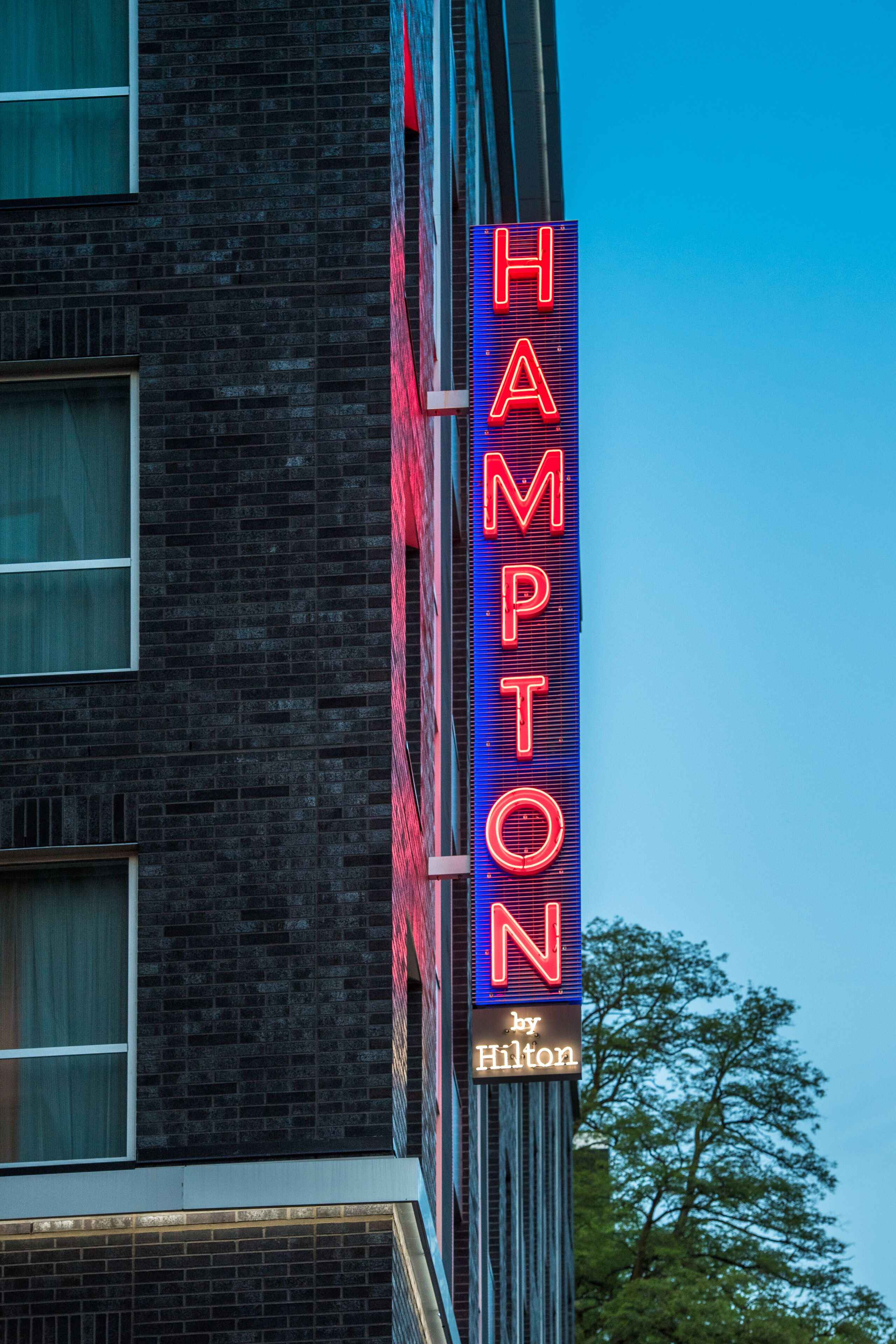 Hampton Inn & Suites by Hilton Portland-Pearl District Hampton Inn & Suites by Hilton Portland-Pearl District