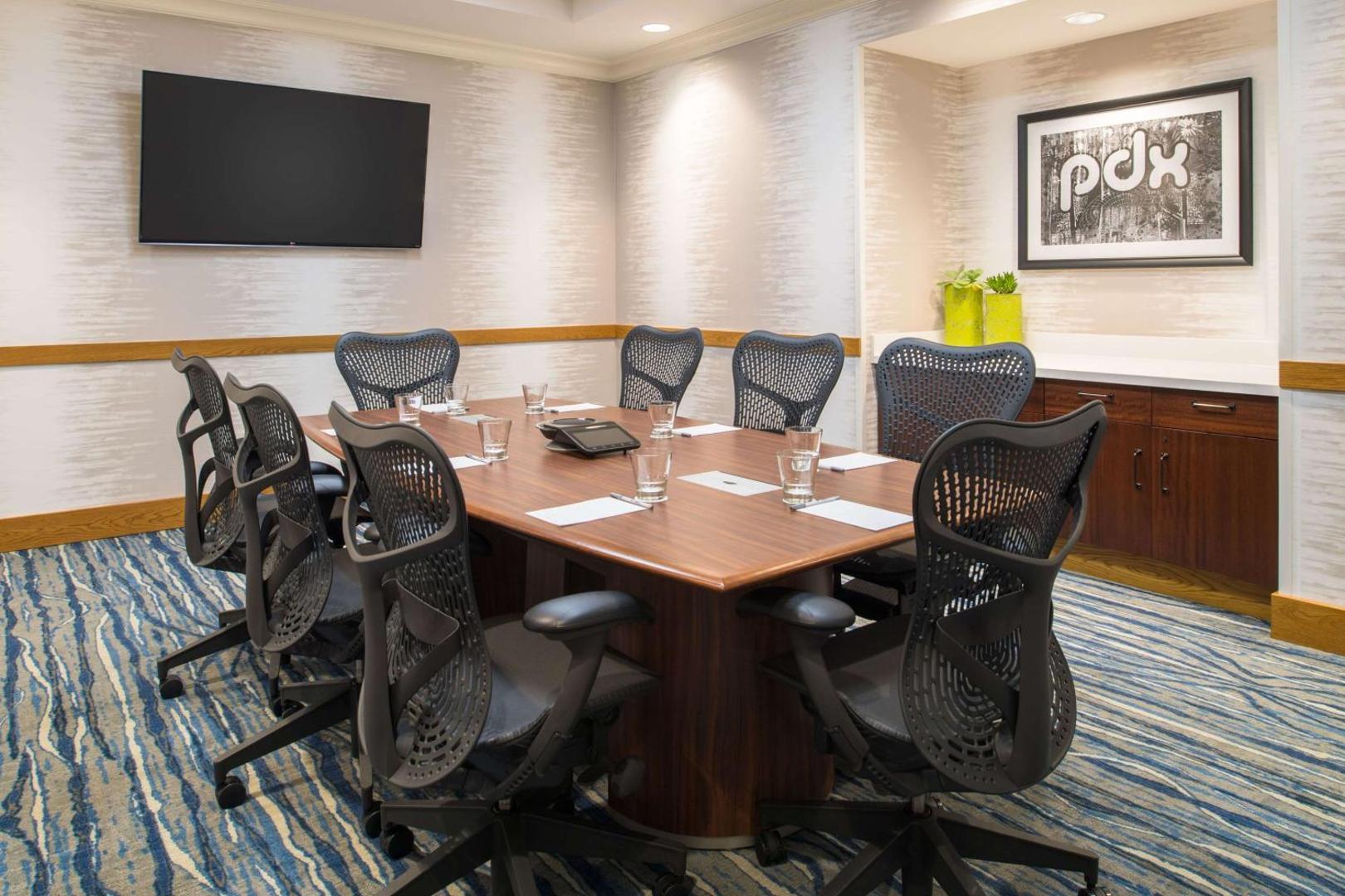 Hampton Inn & Suites by Hilton Portland-Pearl District Hampton Inn & Suites by Hilton Portland-Pearl District