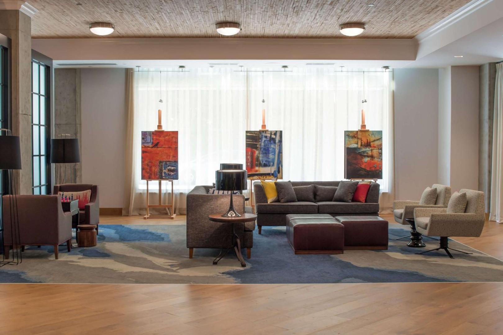 Hampton Inn & Suites by Hilton Portland-Pearl District Hampton Inn & Suites by Hilton Portland-Pearl District