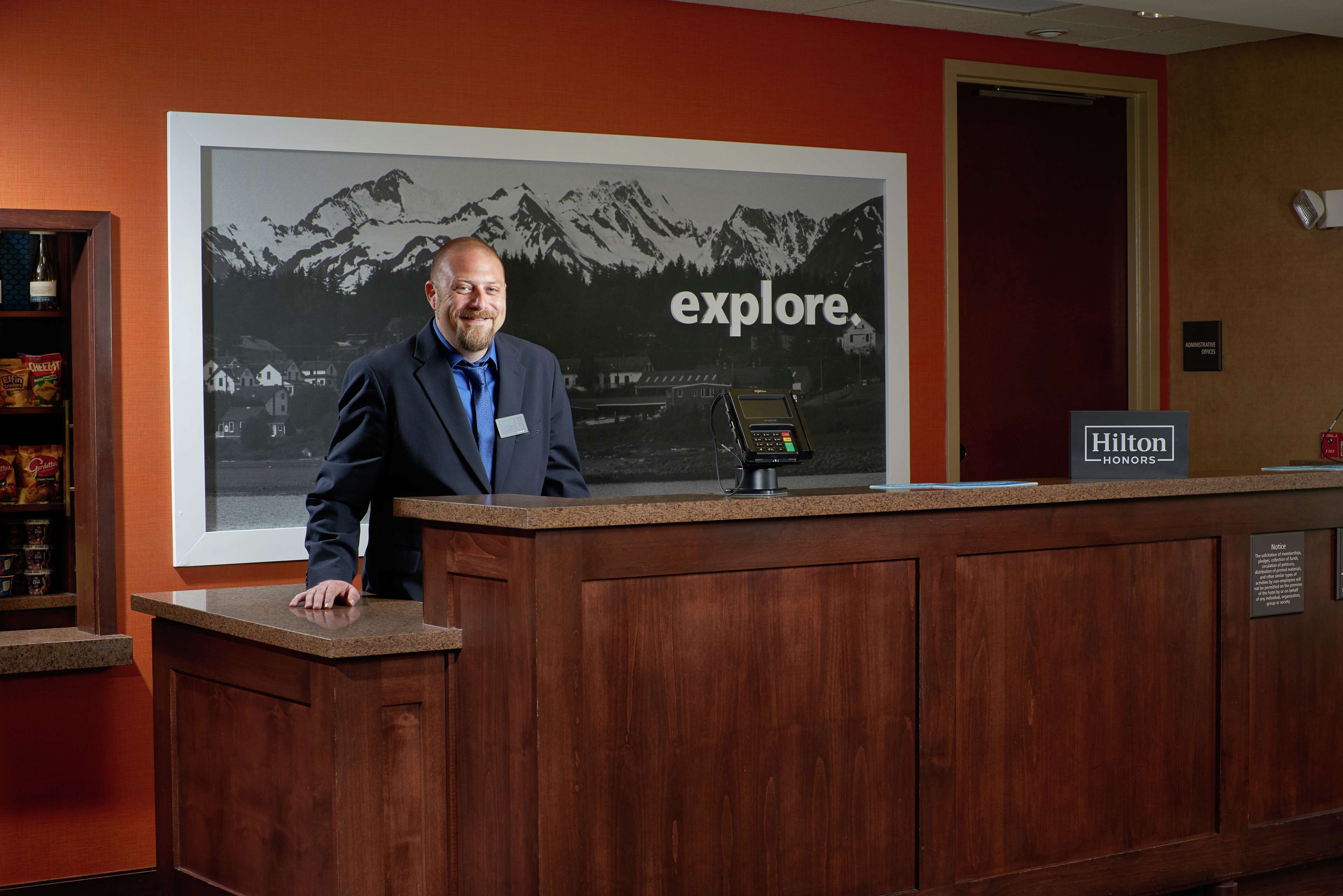 Hampton Inn & Suites Salem Hampton Inn & Suites Salem