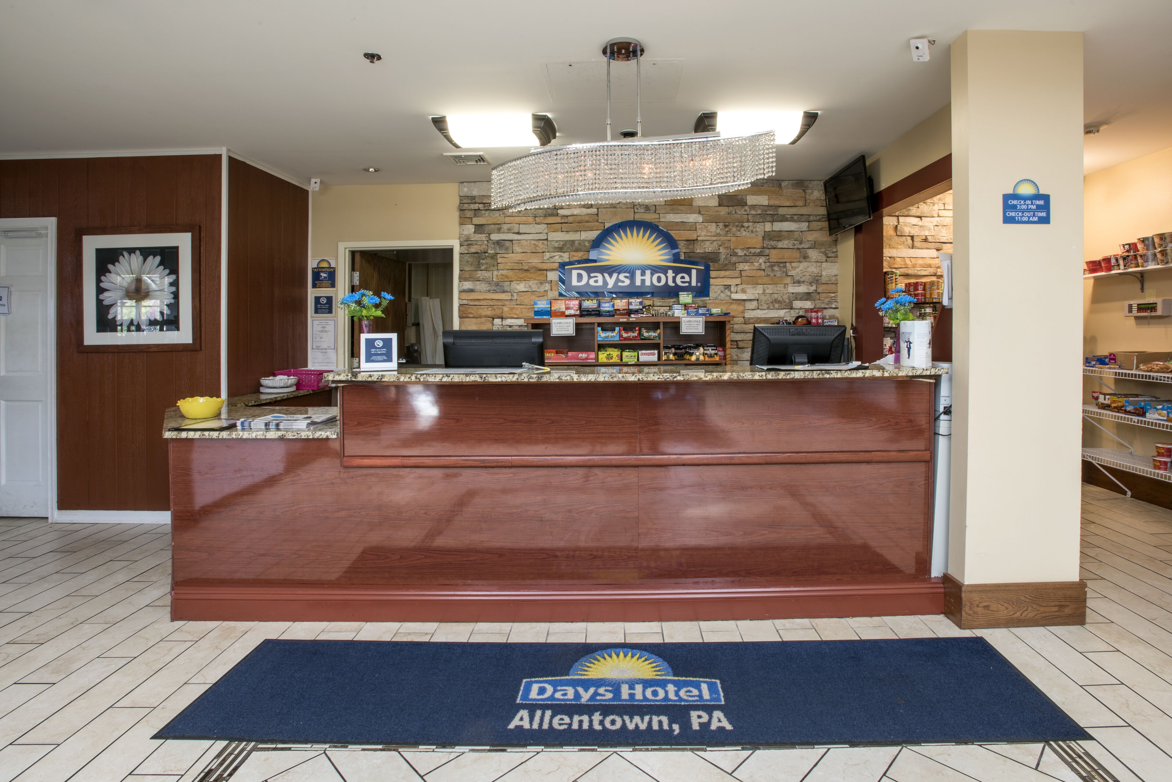 Days Hotel by Wyndham Allentown Airport / Lehigh Valley