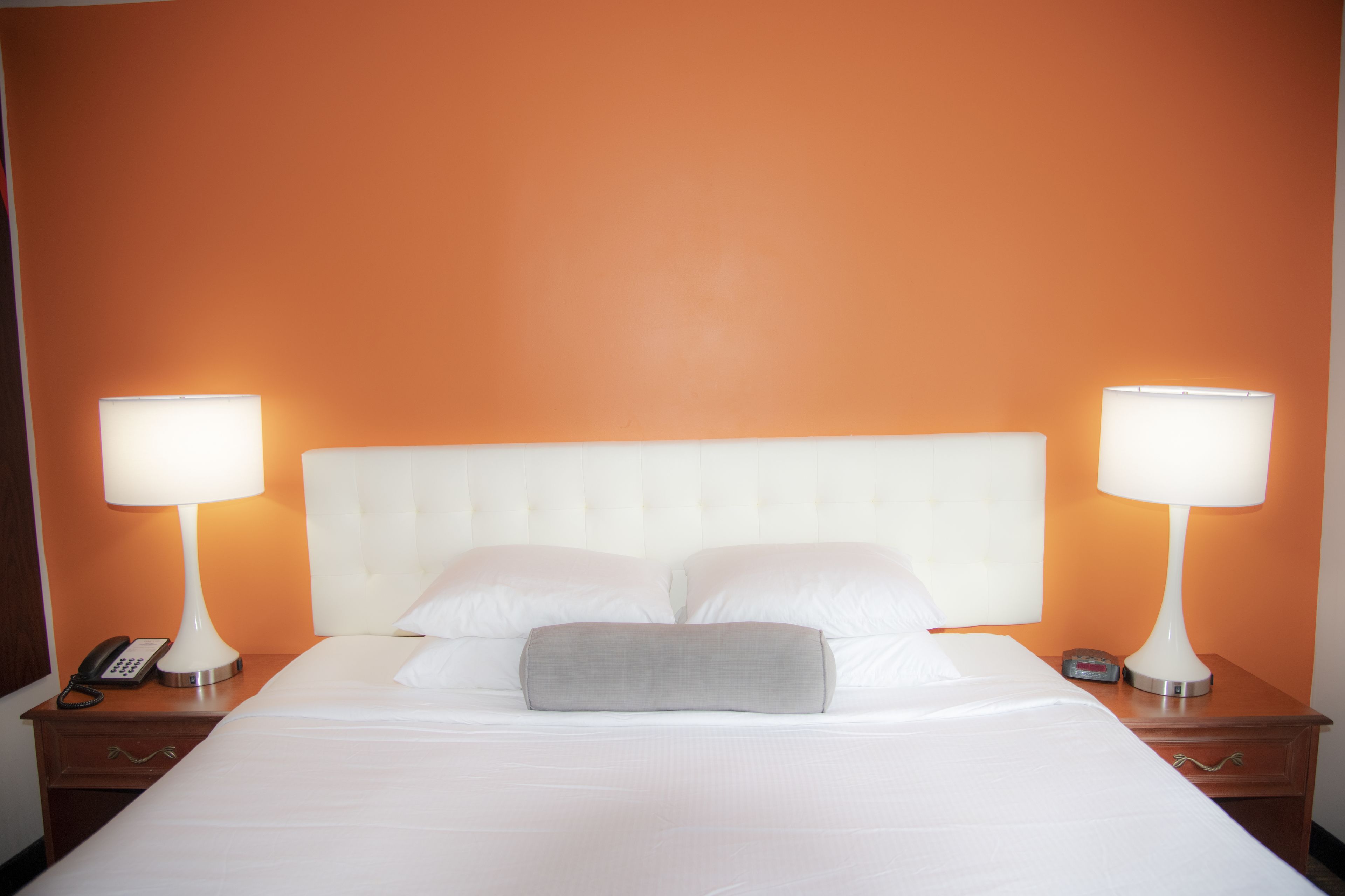 Howard Johnson by Wyndham Allentown/Dorney Hotel & Suites Howard Johnson by Wyndham Allentown/Dorney Hotel & Suites