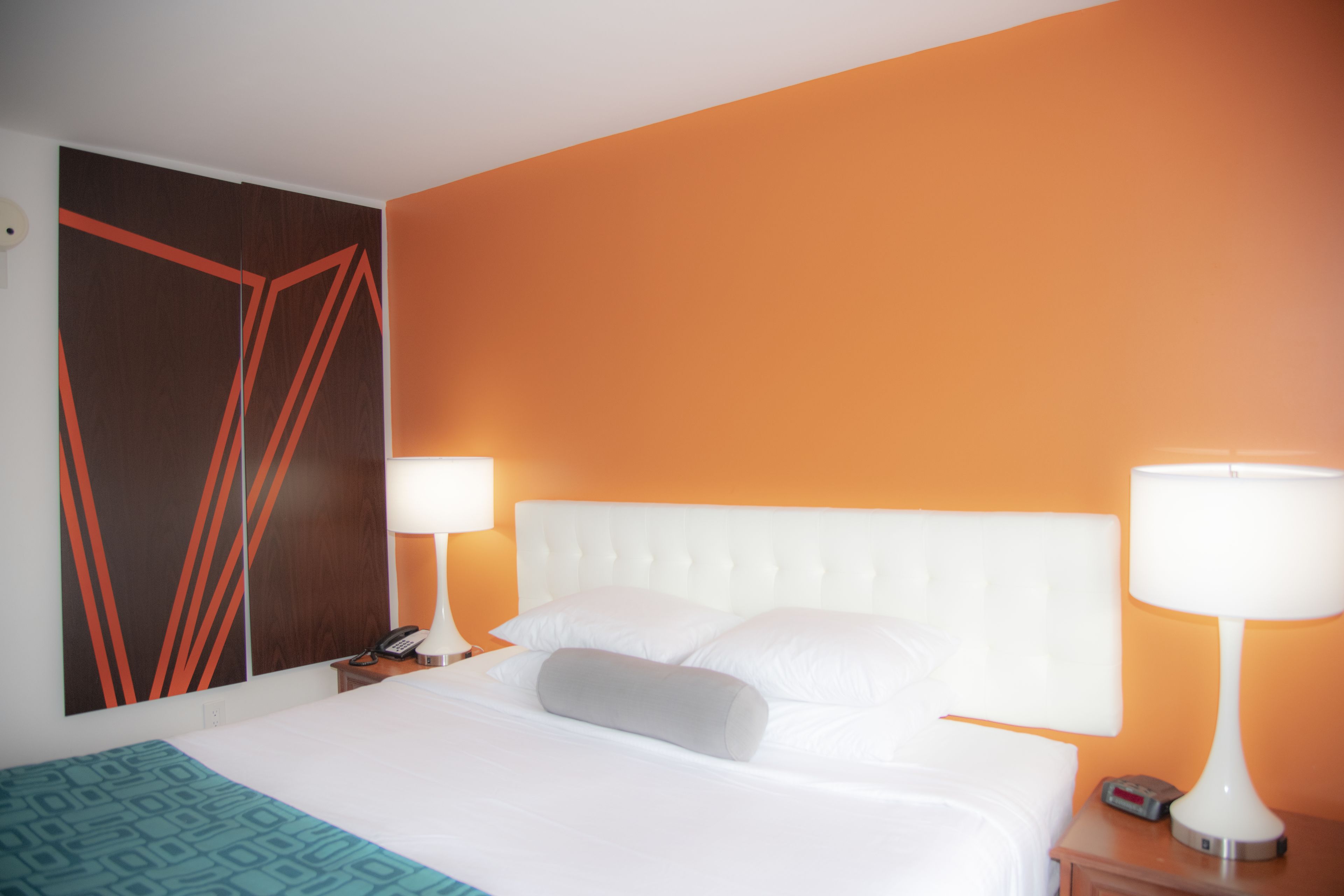 Howard Johnson by Wyndham Allentown/Dorney Hotel & Suites Howard Johnson by Wyndham Allentown/Dorney Hotel & Suites