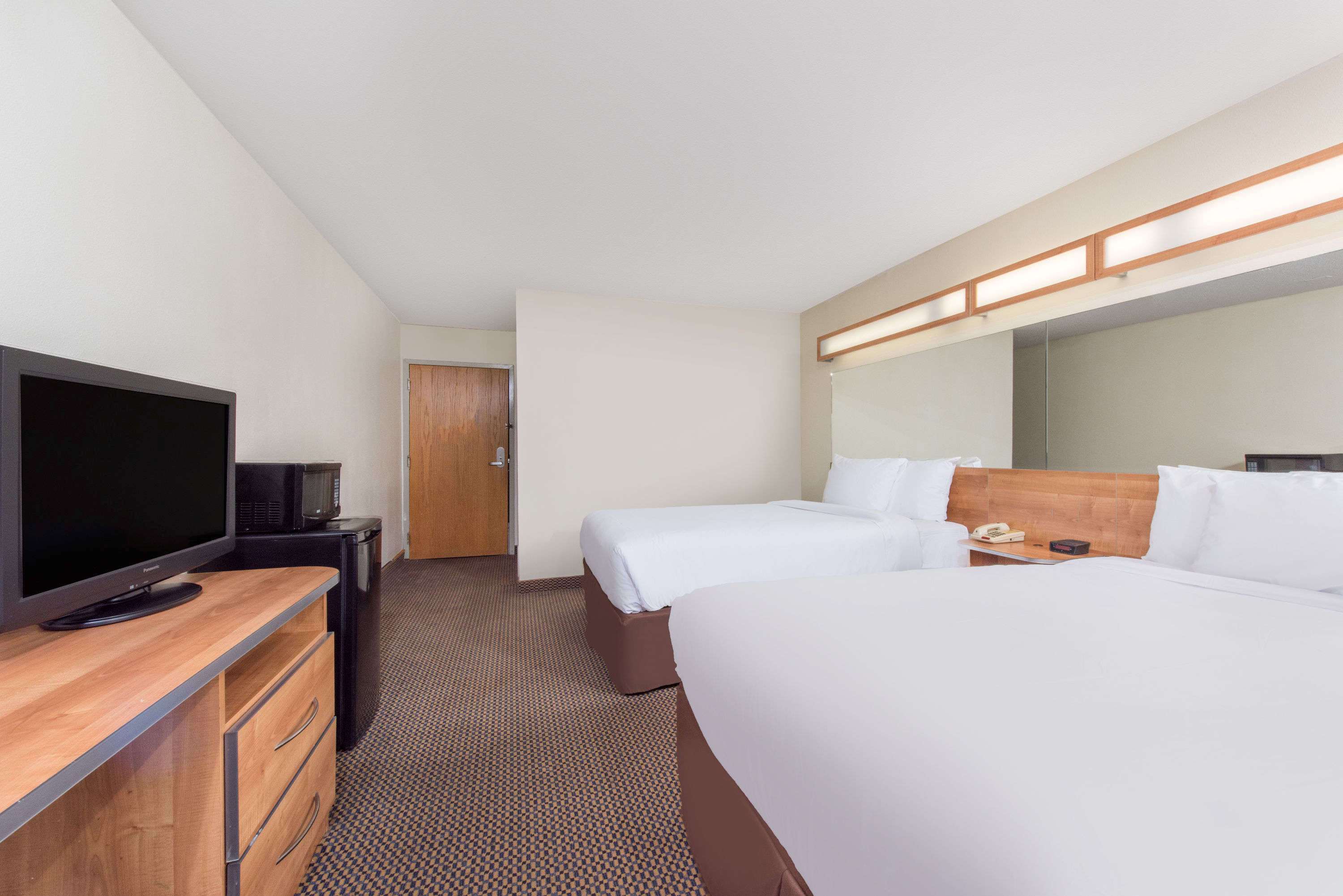 Knights Inn & Suites Allentown Knights Inn & Suites Allentown