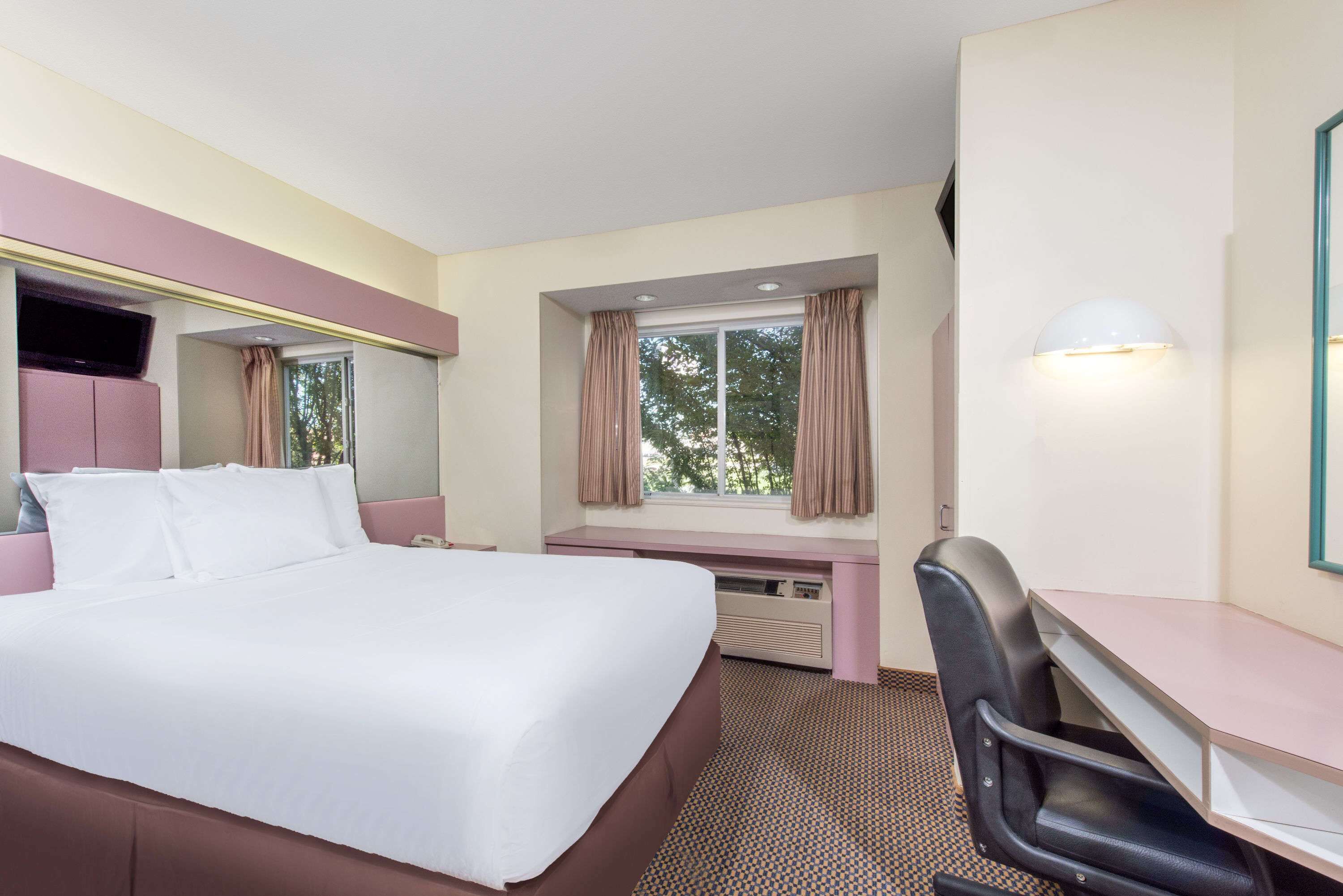 Knights Inn & Suites Allentown Knights Inn & Suites Allentown