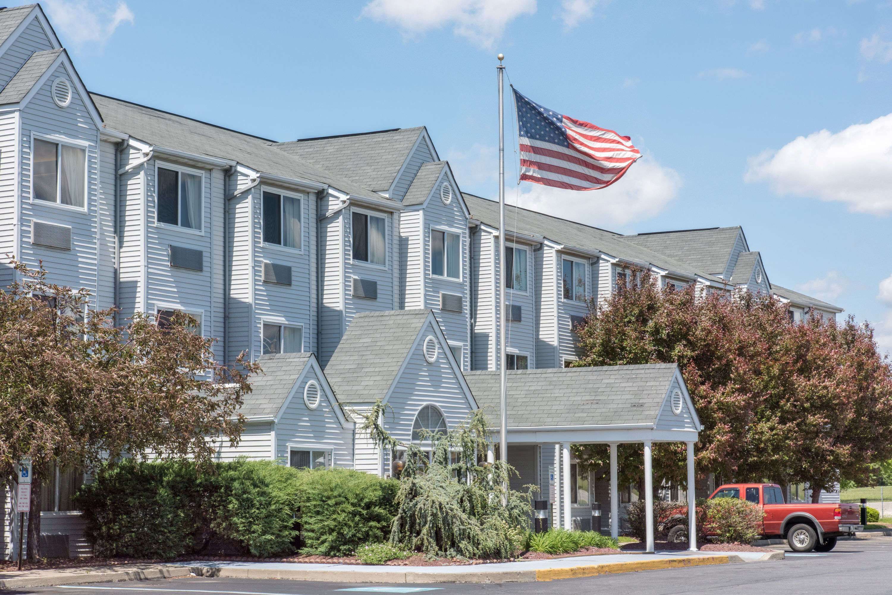 Knights Inn & Suites Allentown Knights Inn & Suites Allentown
