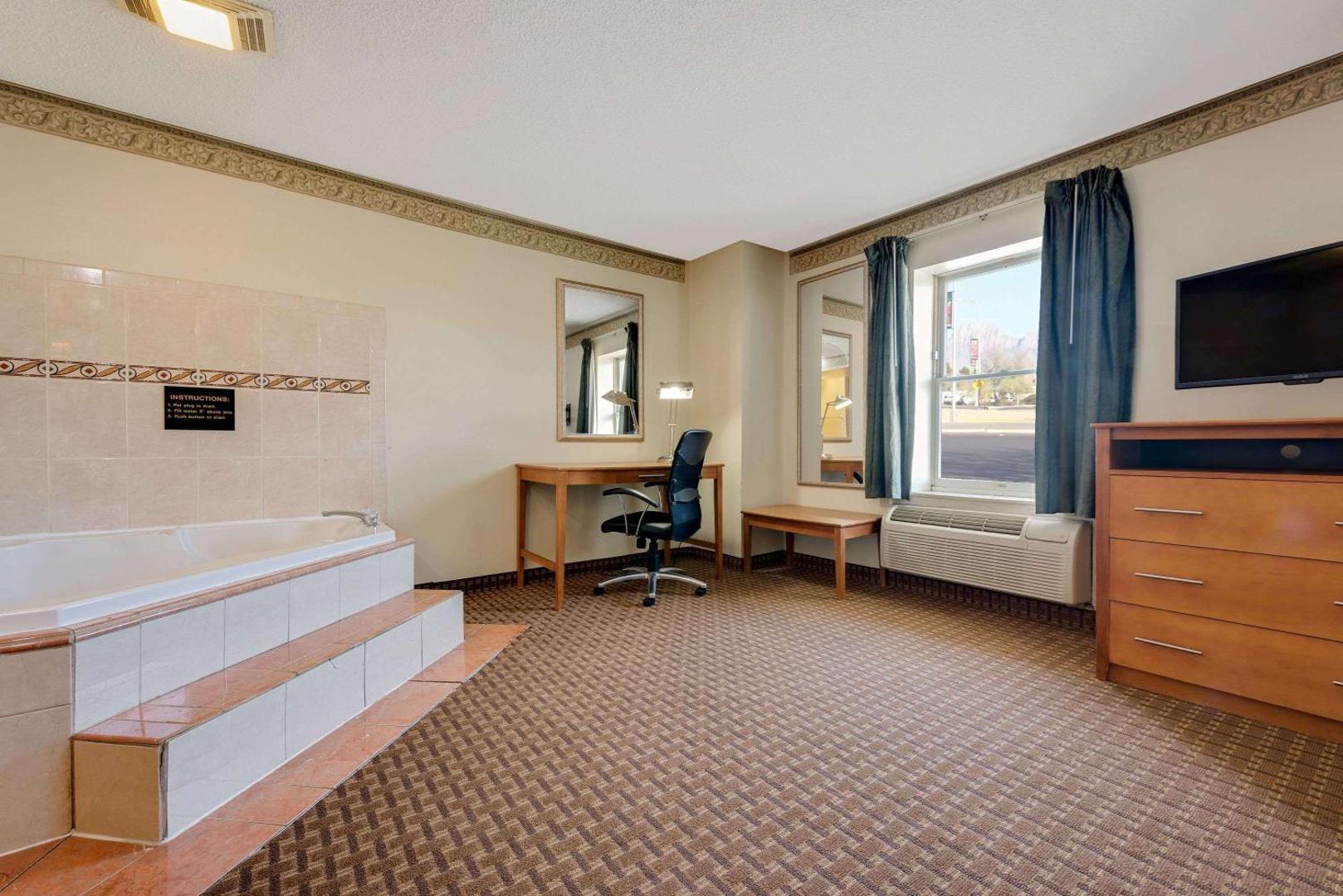 Super 8 by Wyndham Allentown Super 8 by Wyndham Allentown