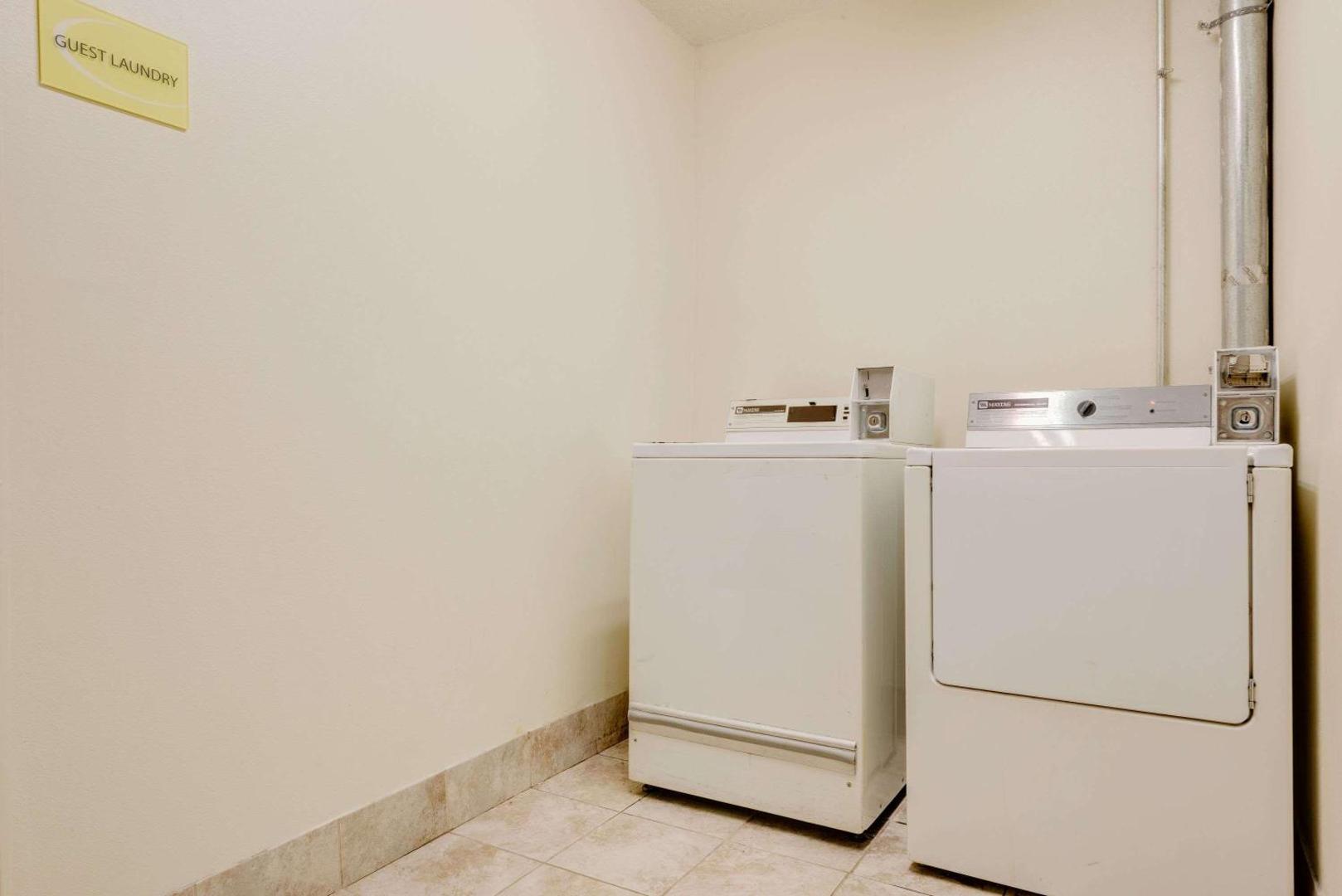 Super 8 by Wyndham Allentown Super 8 by Wyndham Allentown