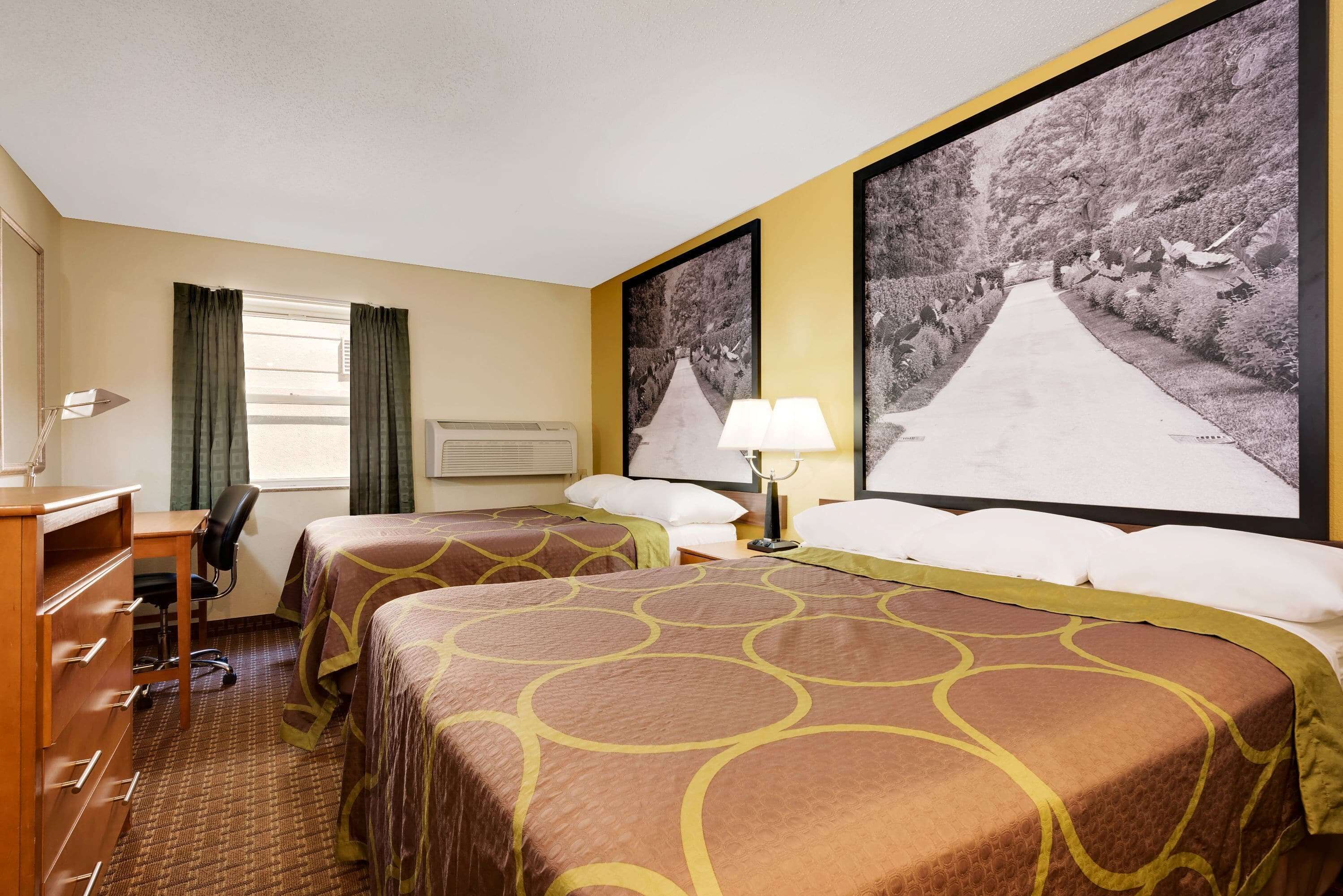 Super 8 by Wyndham Allentown Super 8 by Wyndham Allentown