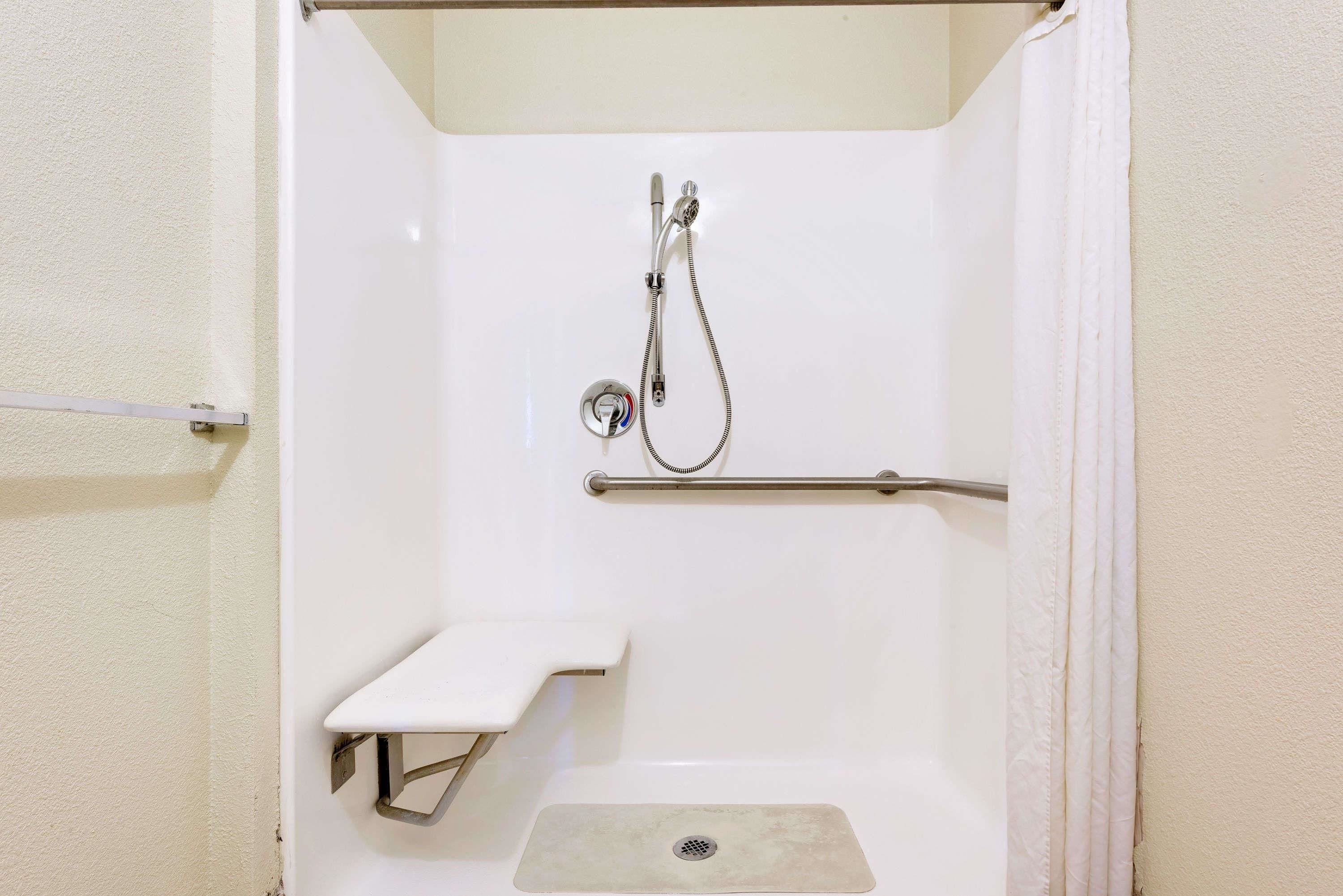 Super 8 by Wyndham Allentown Super 8 by Wyndham Allentown