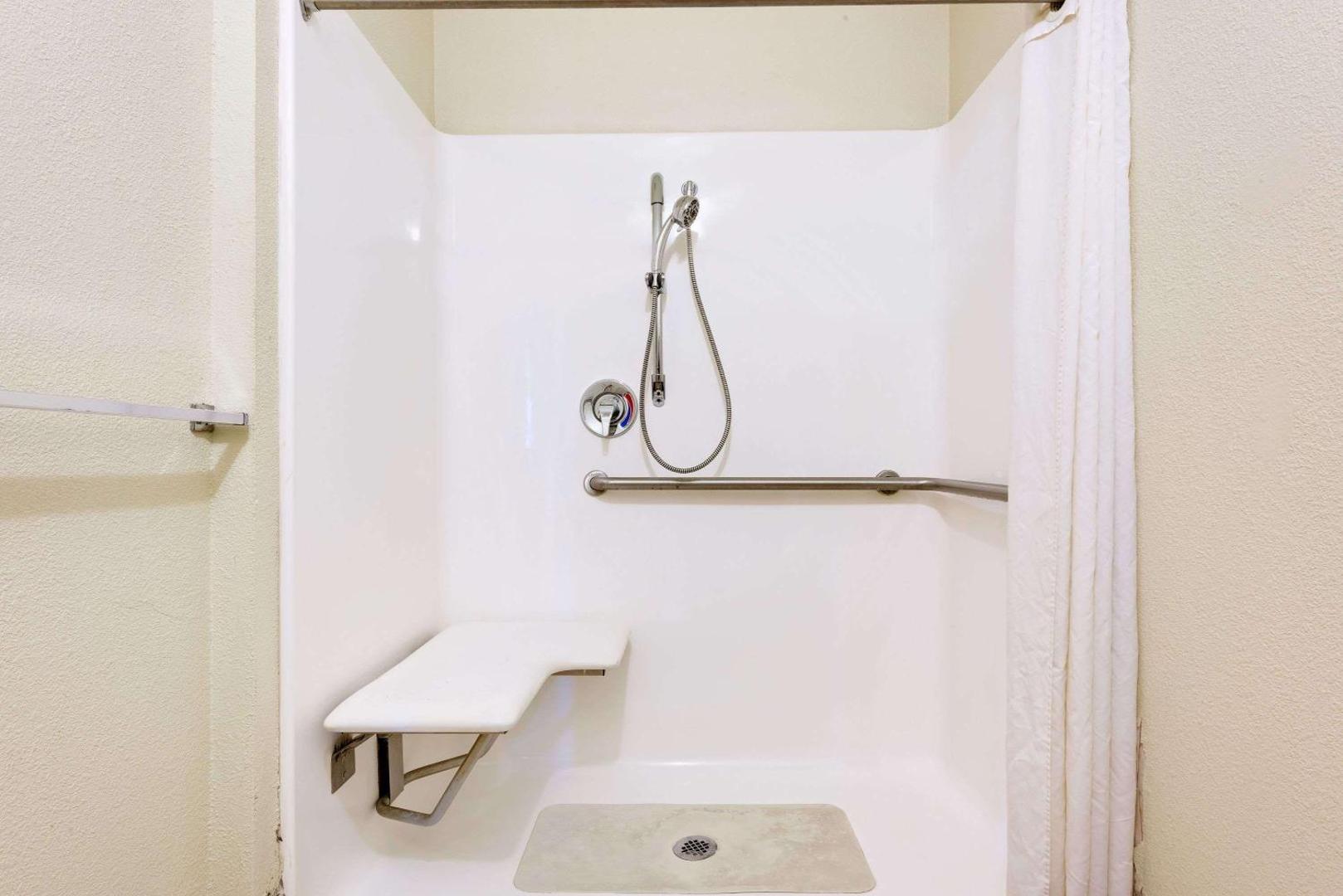 Super 8 by Wyndham Allentown Super 8 by Wyndham Allentown