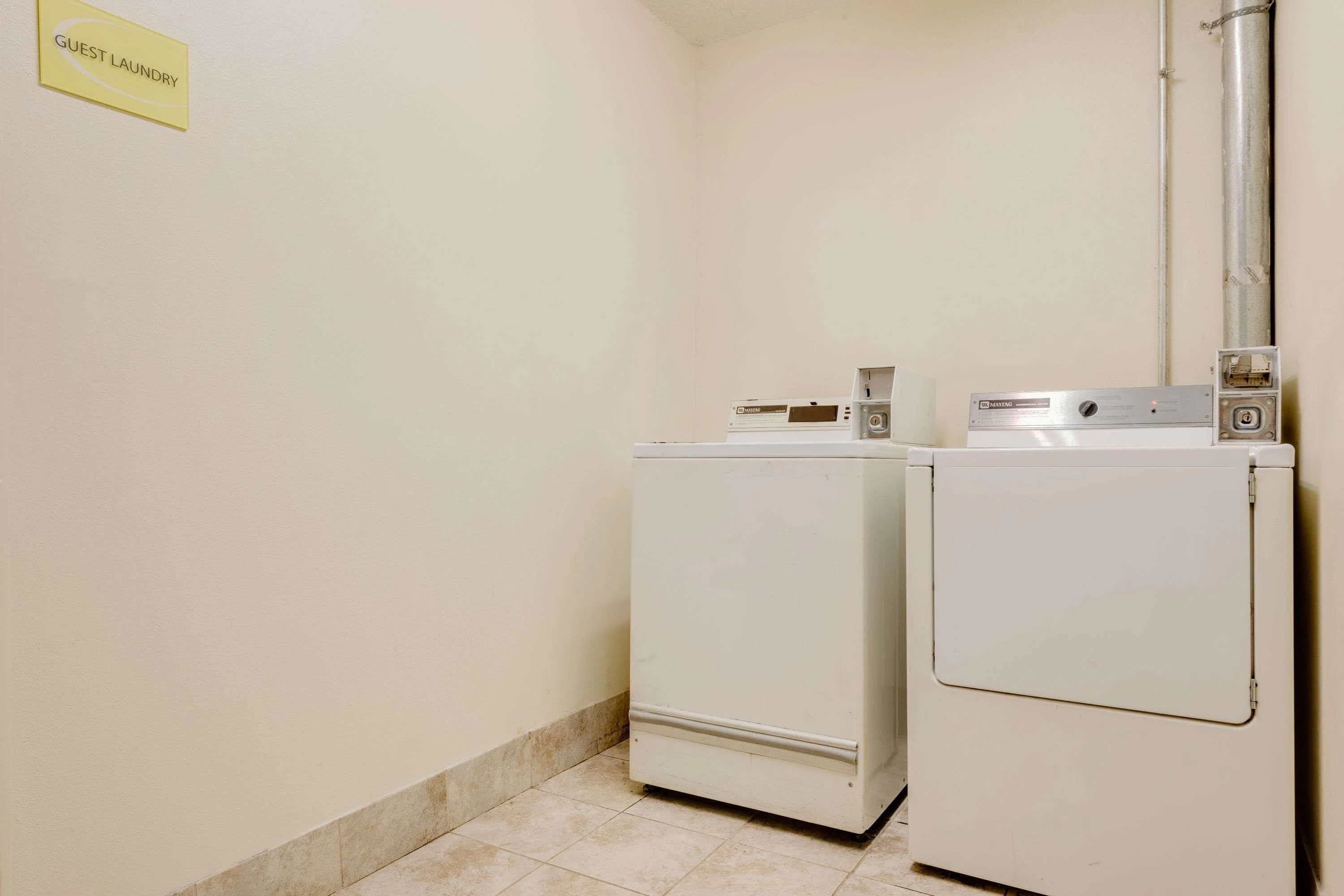 Super 8 by Wyndham Allentown Super 8 by Wyndham Allentown