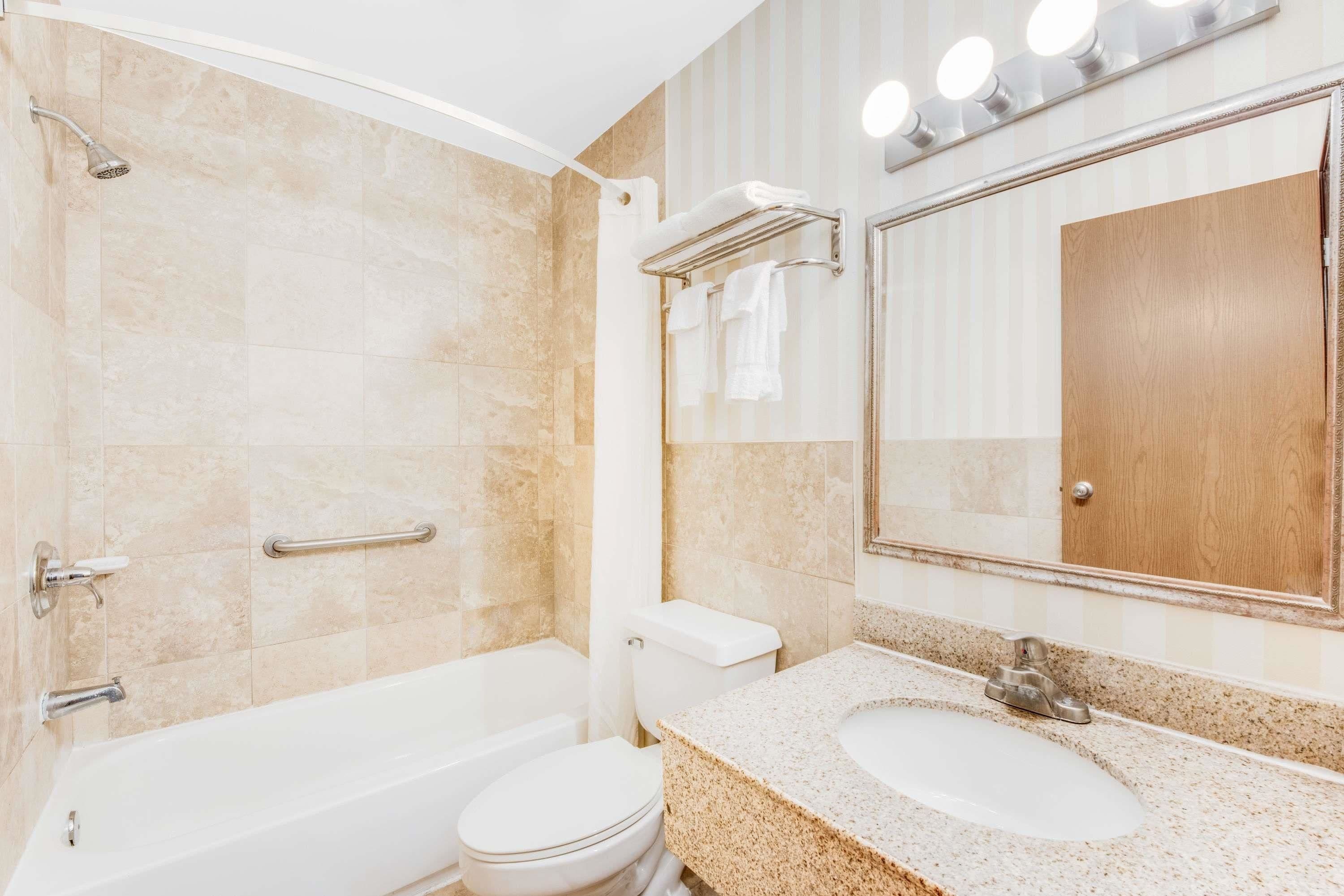 Super 8 by Wyndham Kutztown/Allentown Area Super 8 by Wyndham Kutztown/Allentown Area