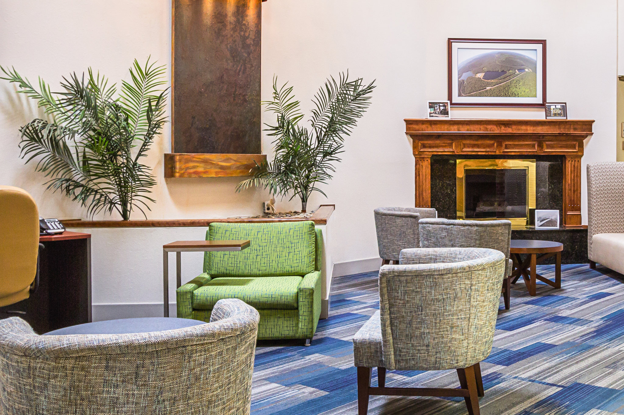 Quality Inn & Suites Quality Inn & Suites