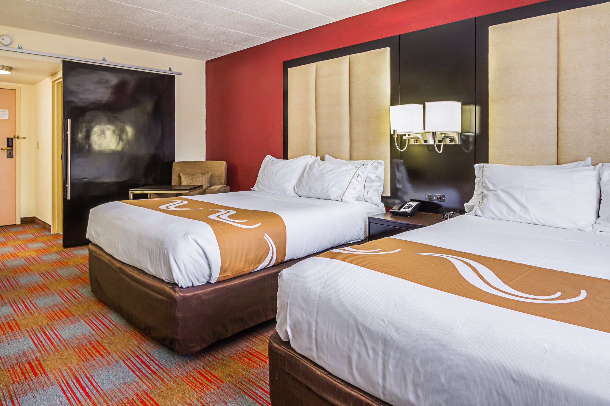 Quality Inn & Suites Quality Inn & Suites