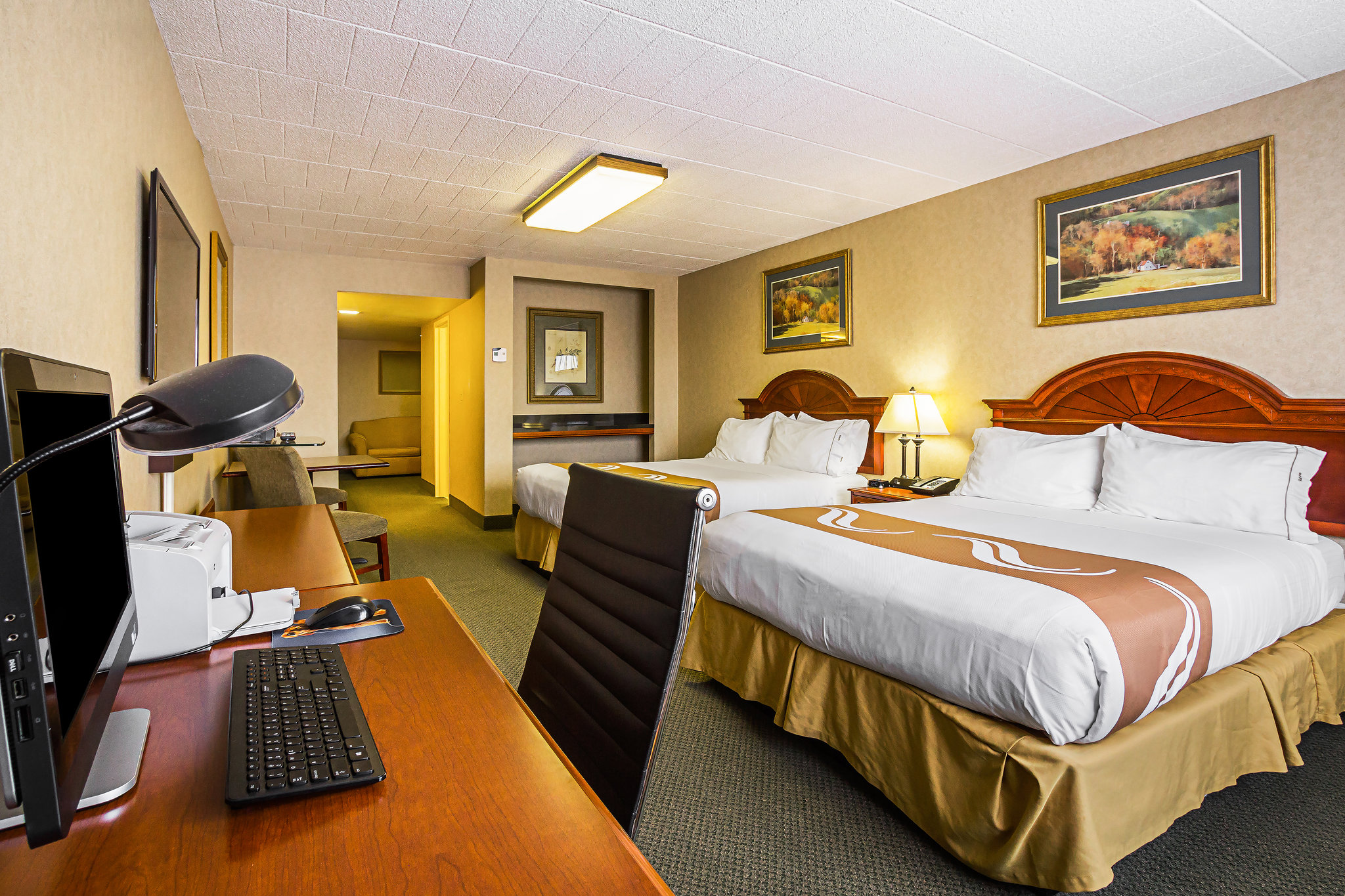 Quality Inn & Suites Quality Inn & Suites